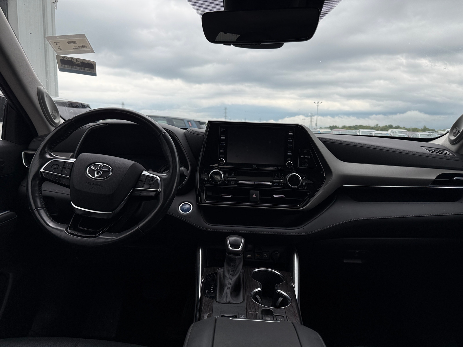Thumbnail: 2021 Toyota Highlander - 2