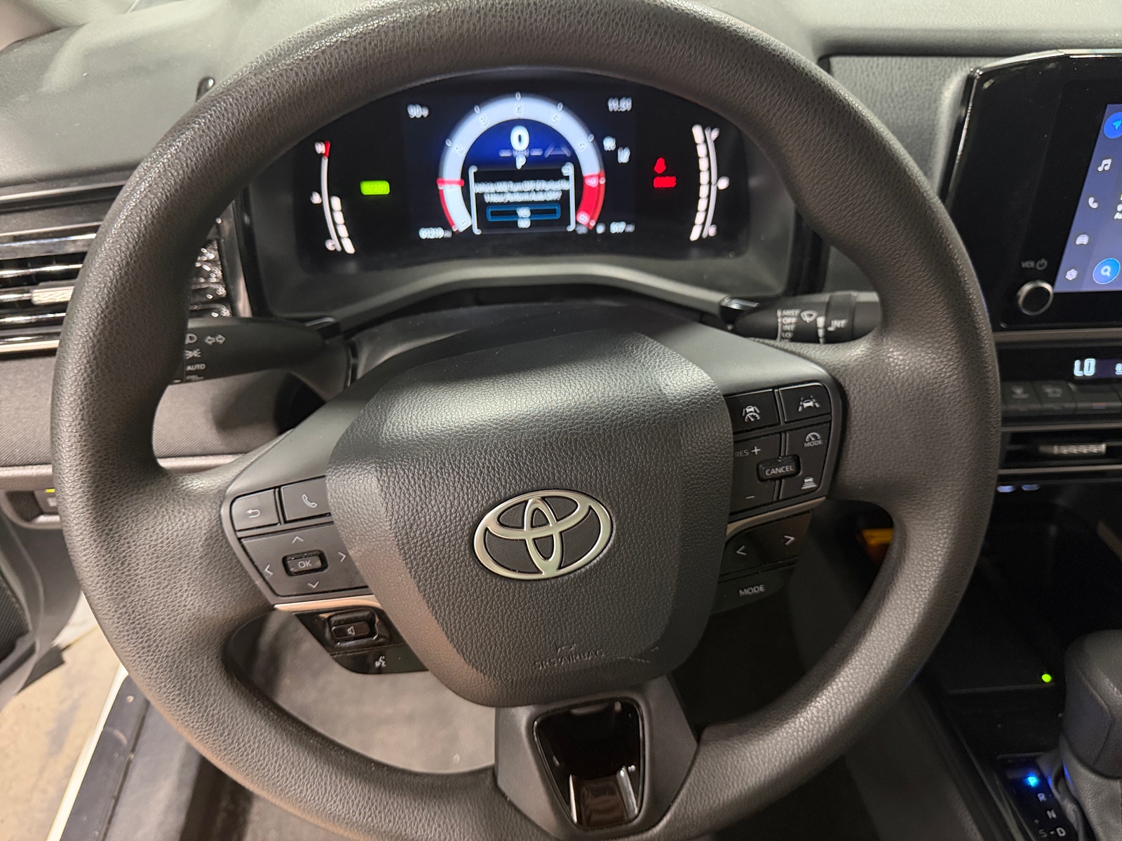 Thumbnail: 2025 Toyota Camry - 5