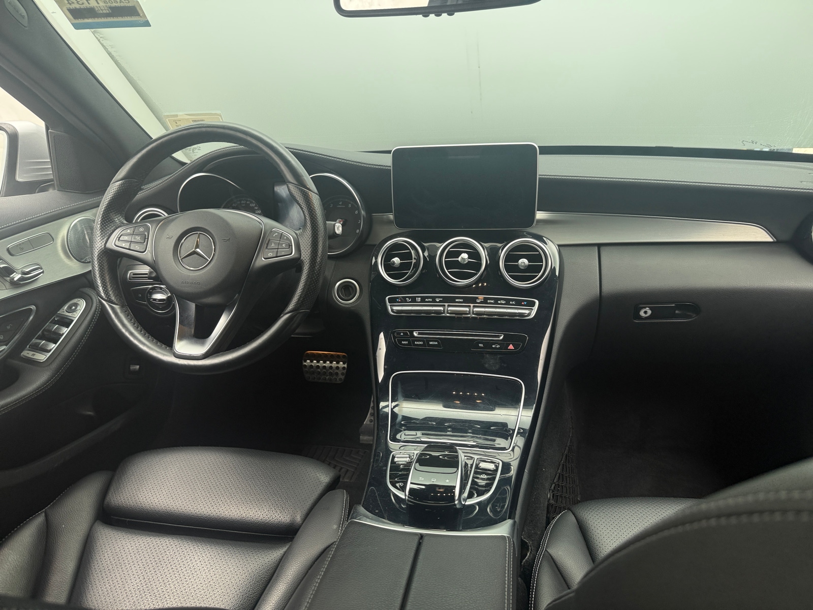 Thumbnail: 2016 Mercedes-Benz C-Class - 2