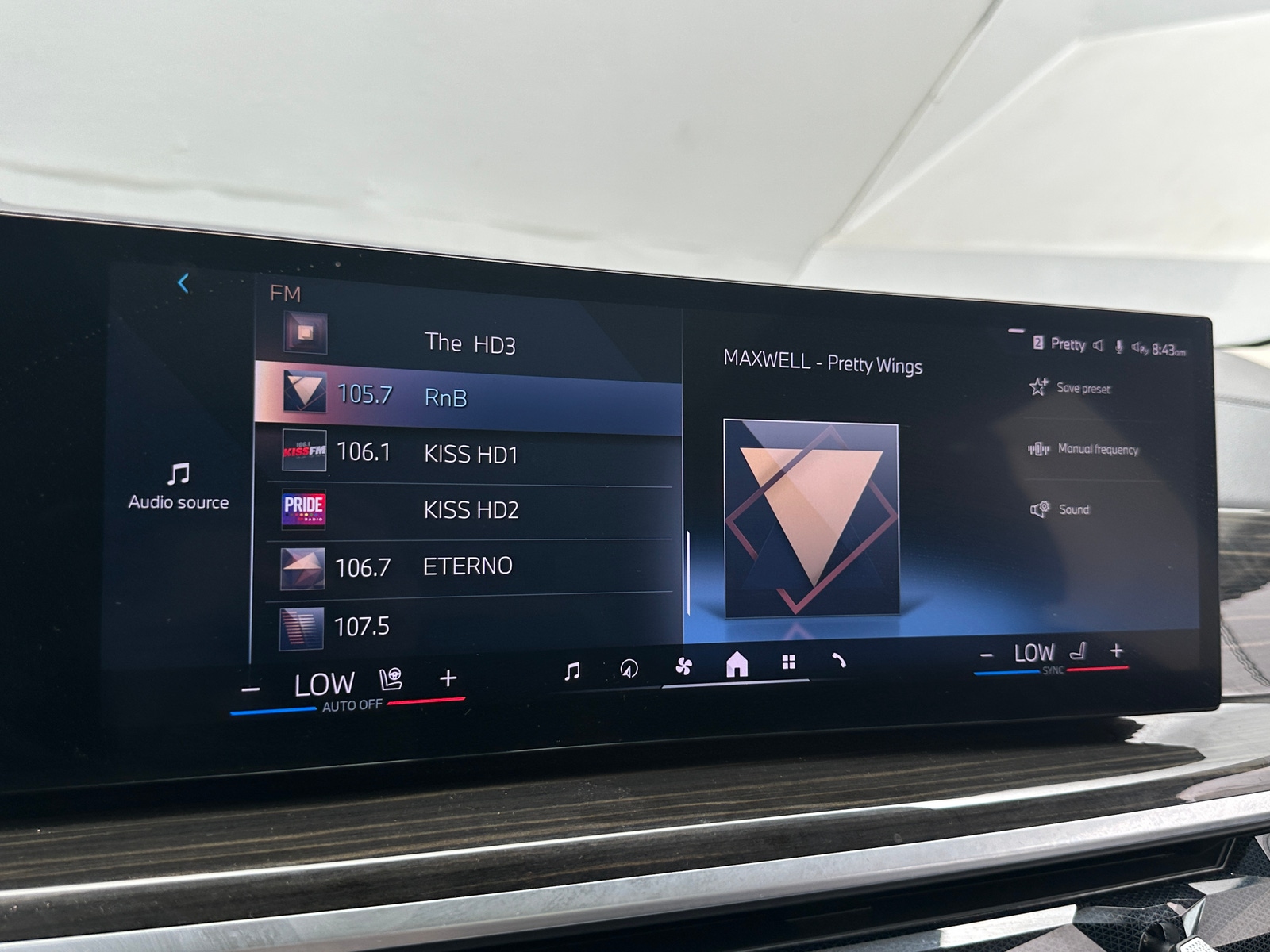 Thumbnail: 2024 BMW X7 - 3