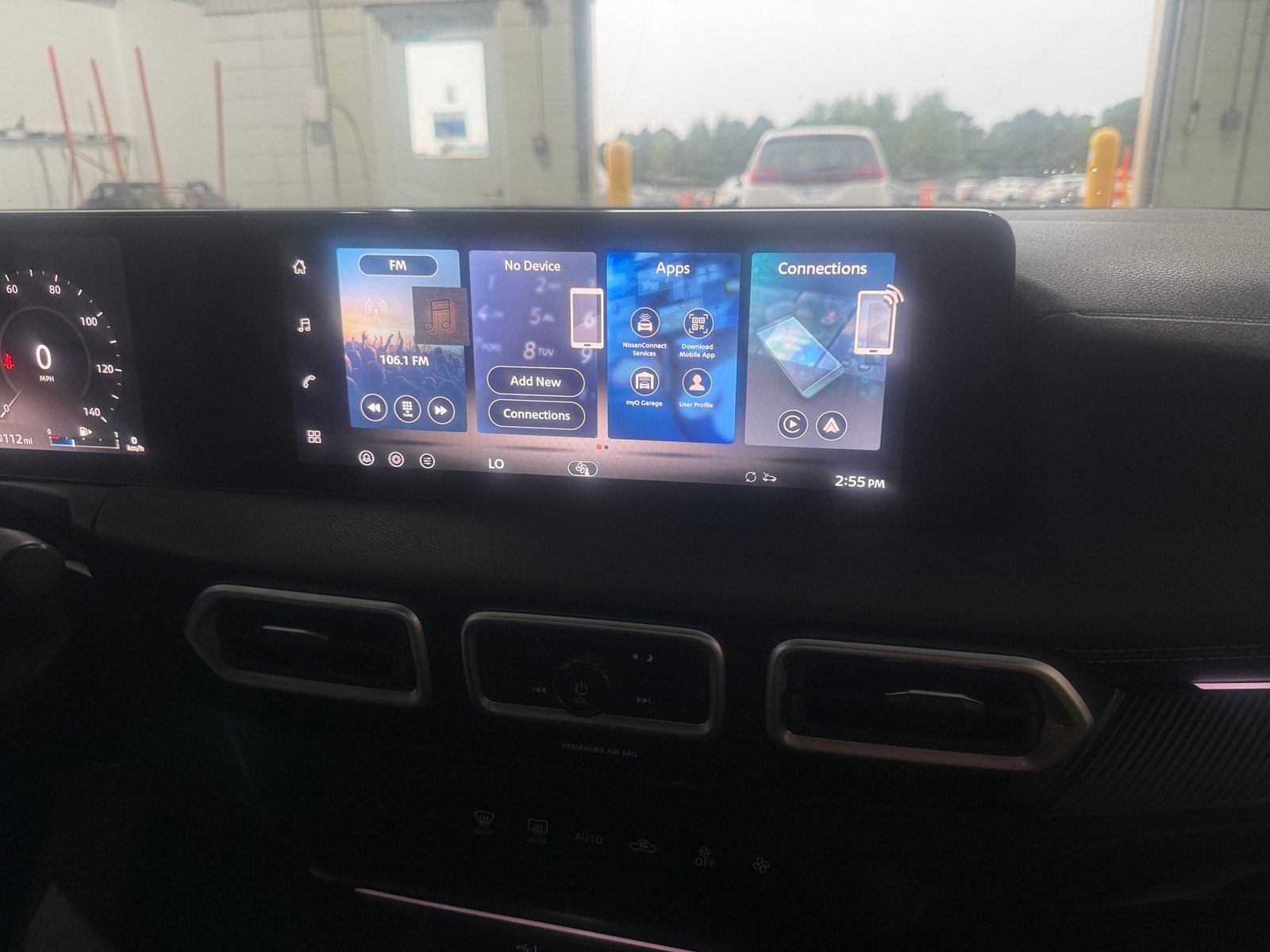 Thumbnail: 2026 Nissan Sentra - 4