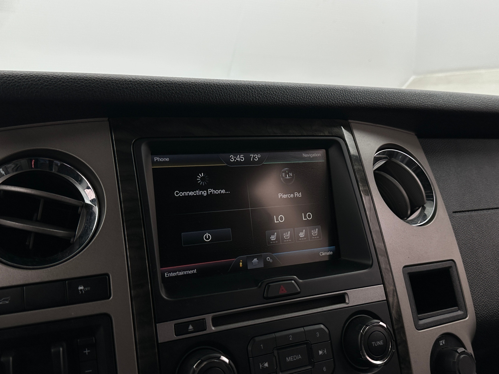 Thumbnail: 2015 Ford Expedition - 3