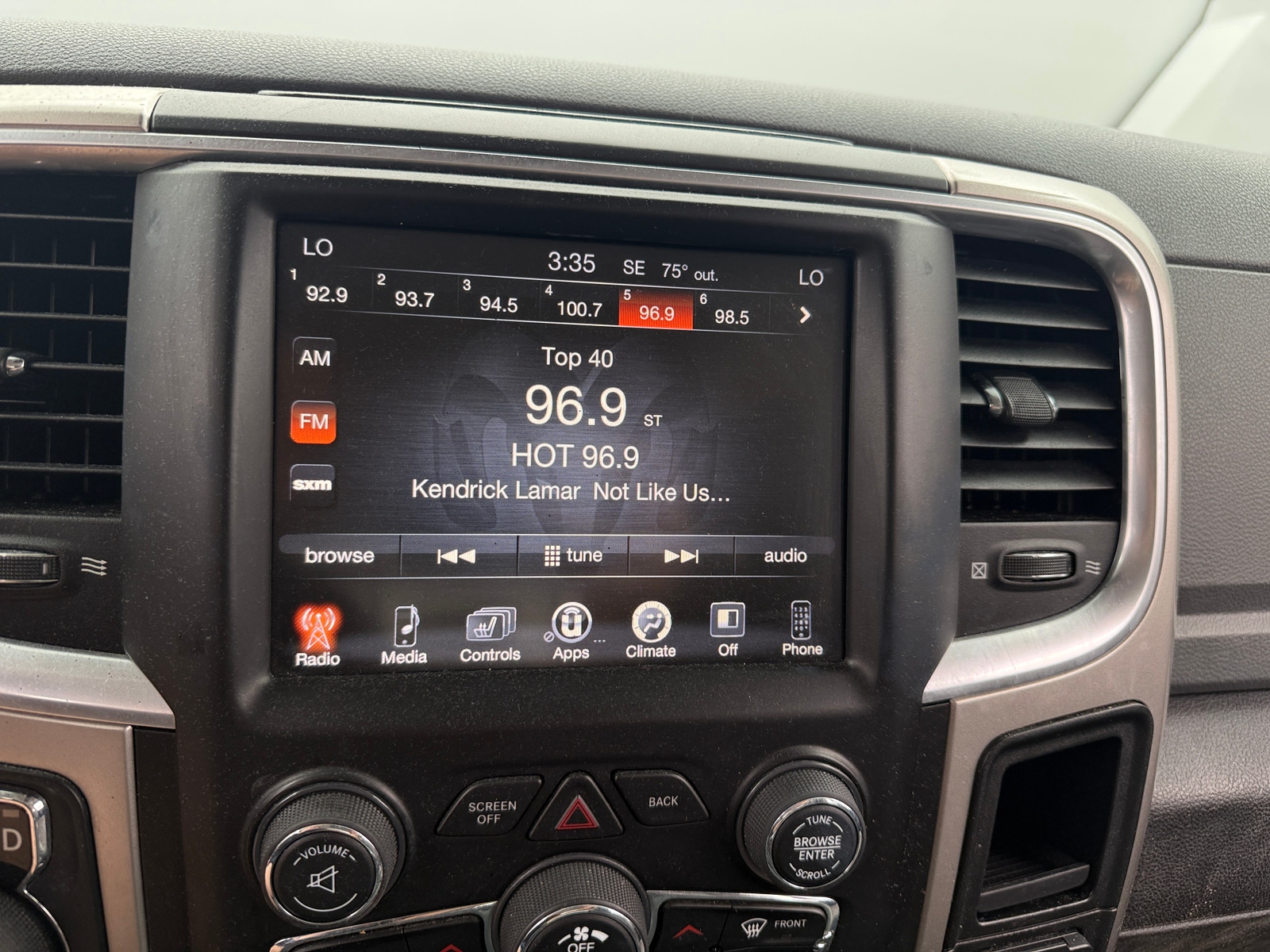 Thumbnail: 2017 RAM 1500 - 4