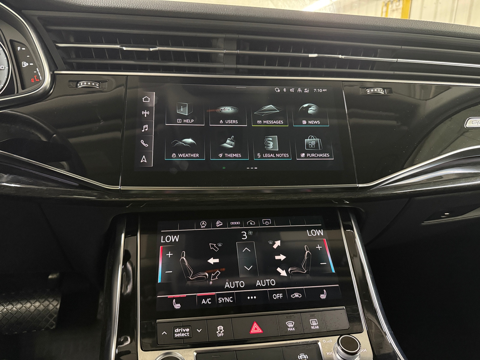 Thumbnail: 2023 Audi Q7 - 4