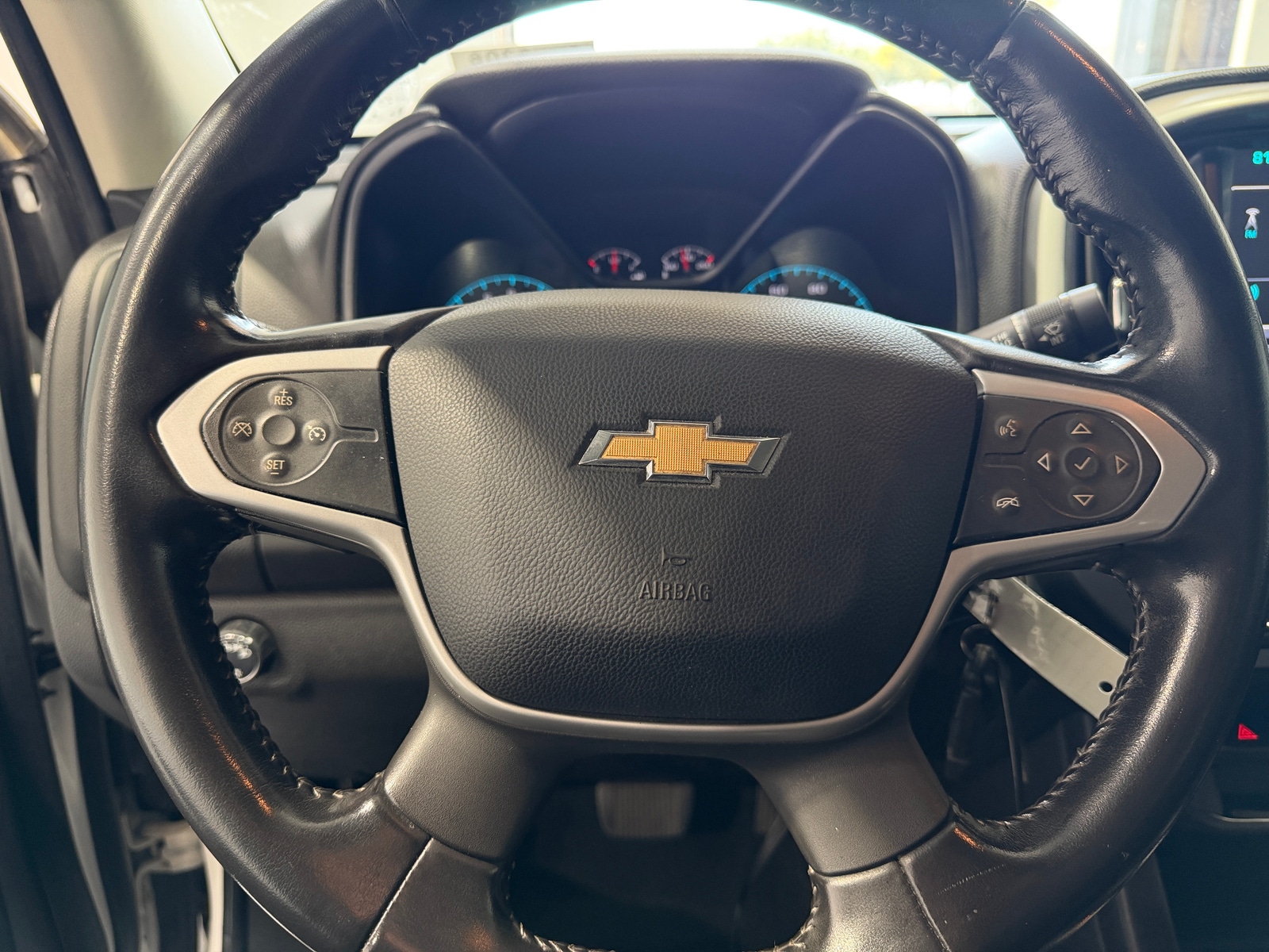 Thumbnail: 2018 Chevrolet Colorado - 5