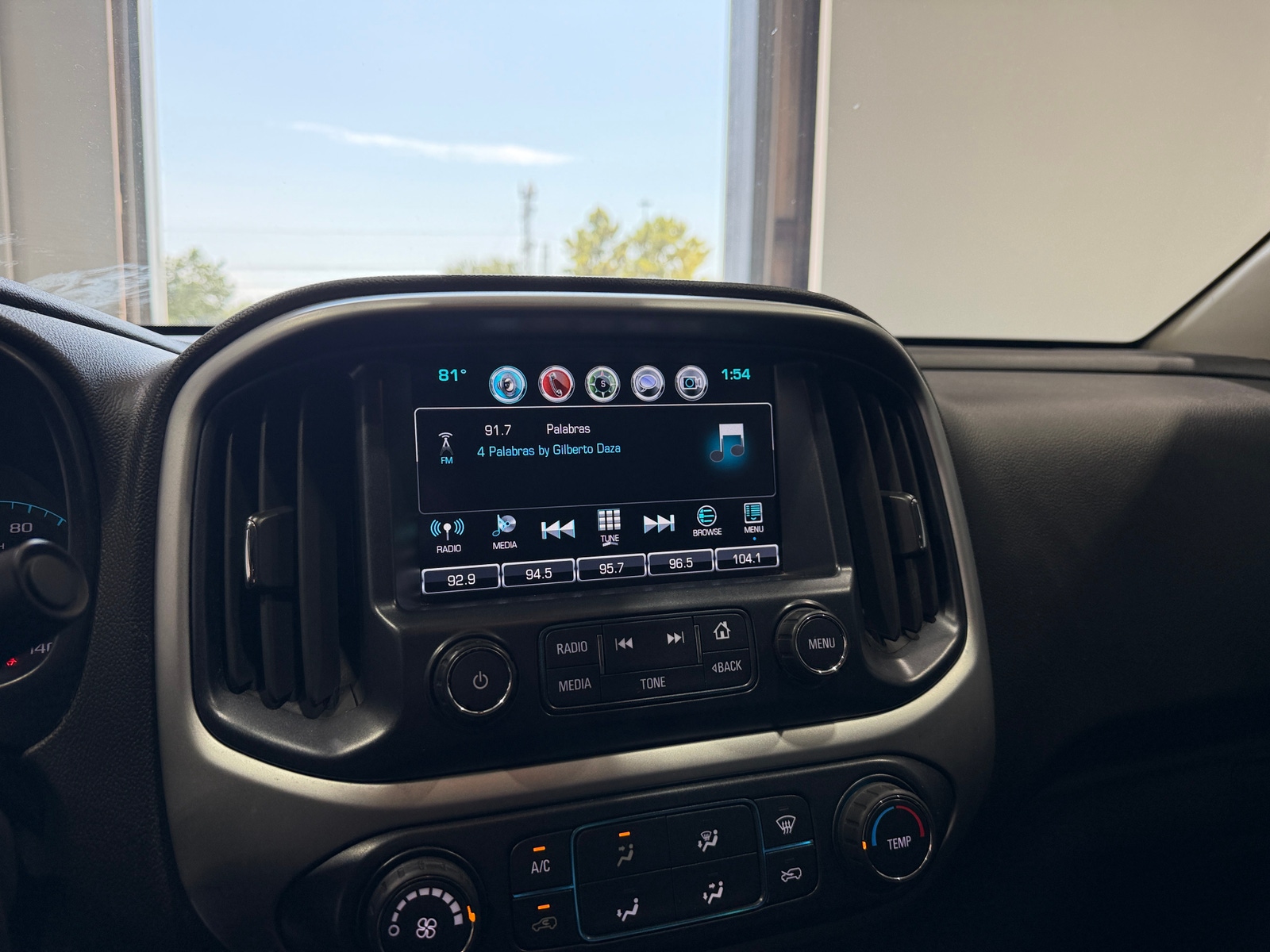 Thumbnail: 2018 Chevrolet Colorado - 4