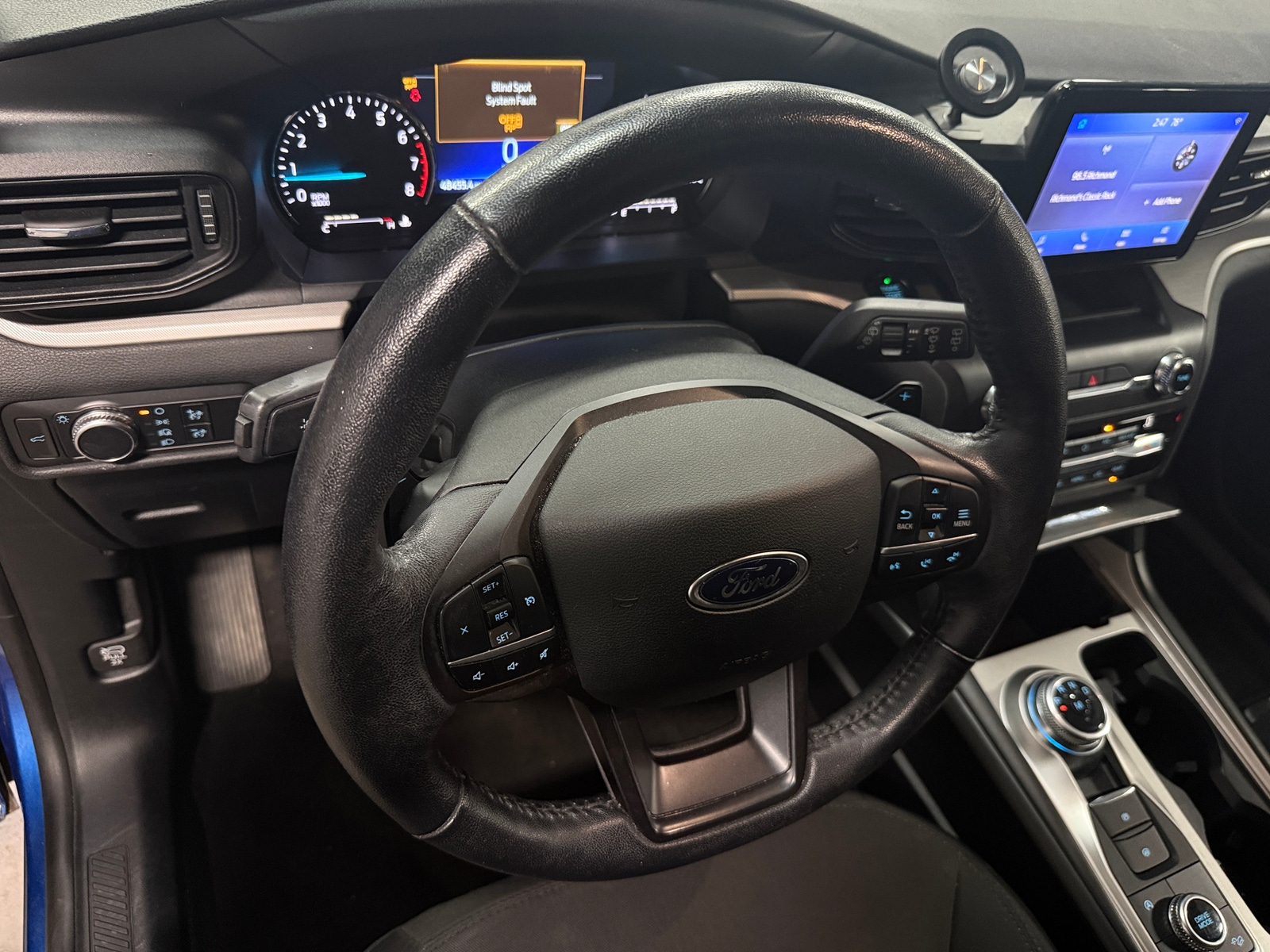 Thumbnail: 2020 Ford Explorer - 5