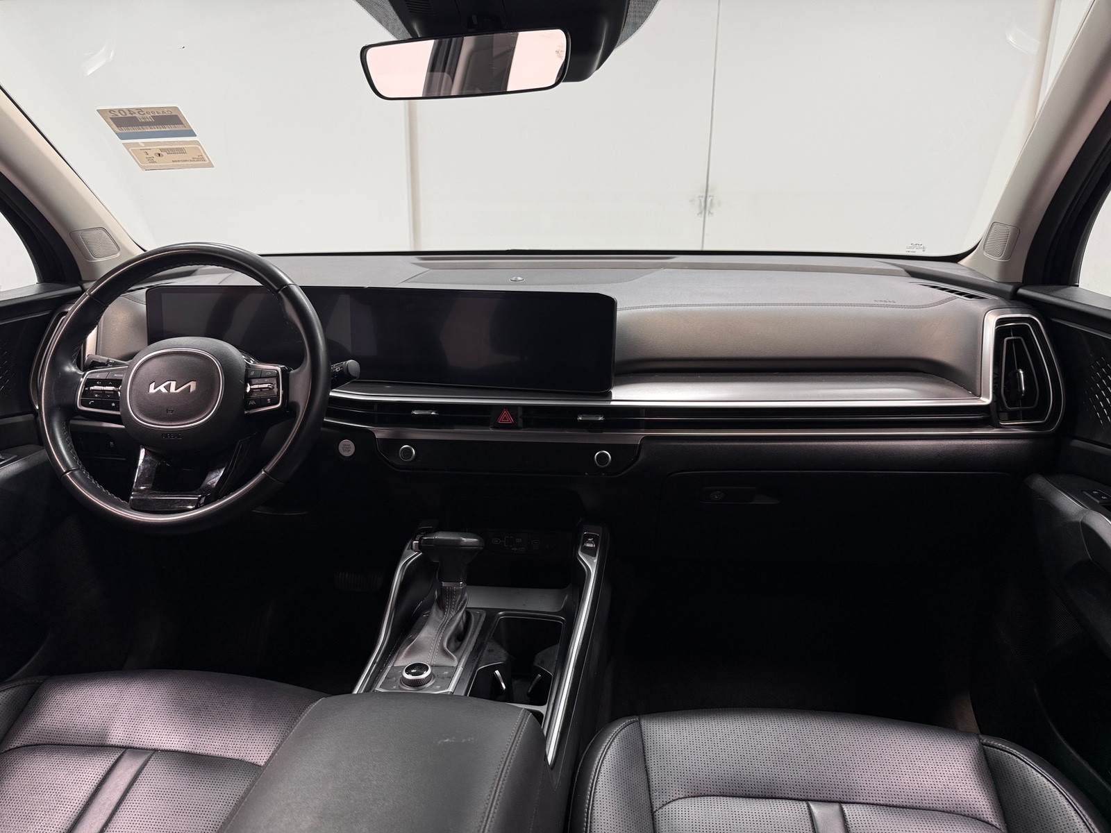 Thumbnail: 2024 Kia Sorento - 2