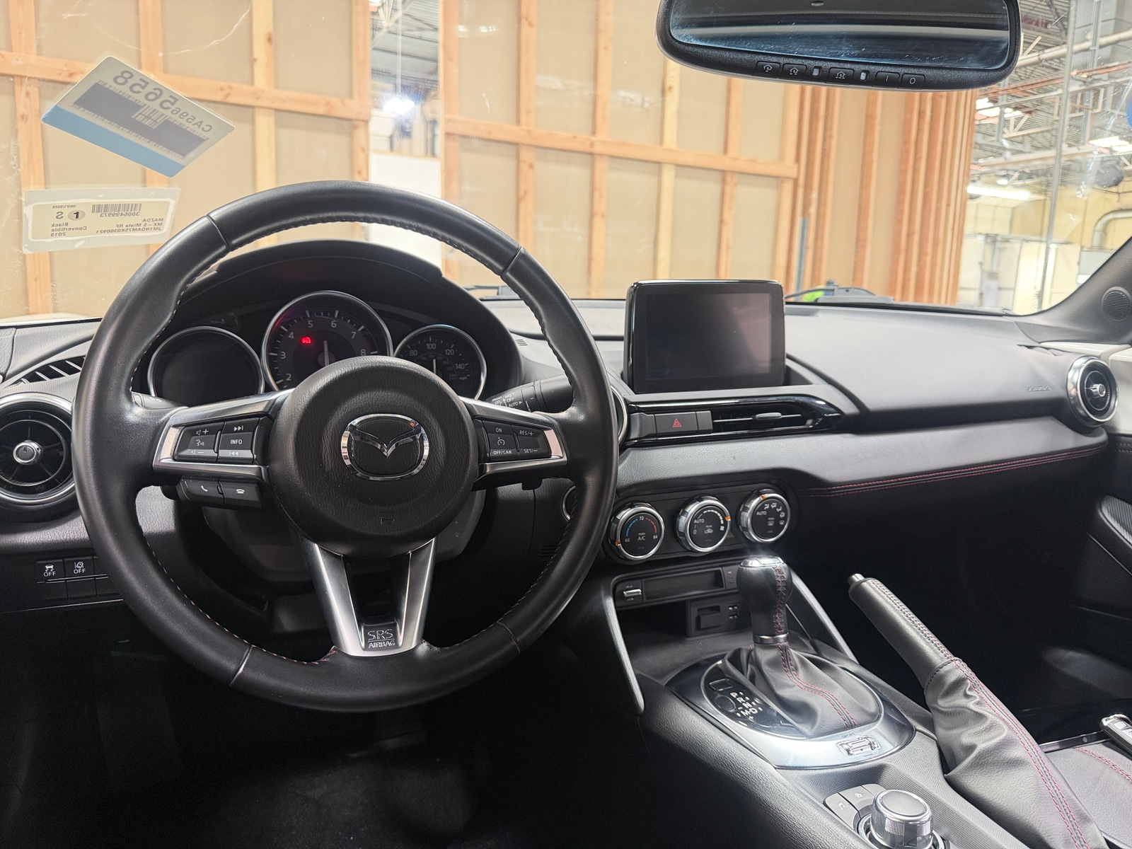 Thumbnail: 2019 Mazda MX-5 Miata - 2