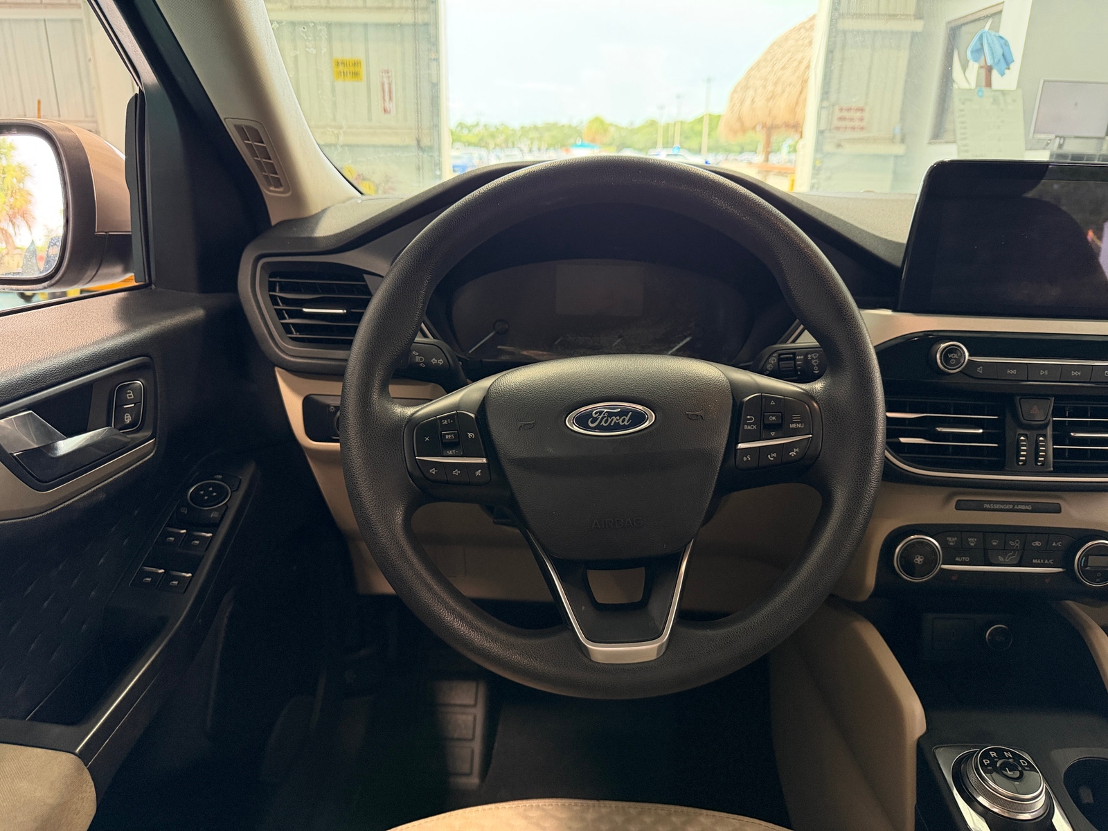 Thumbnail: 2020 Ford Escape - 5