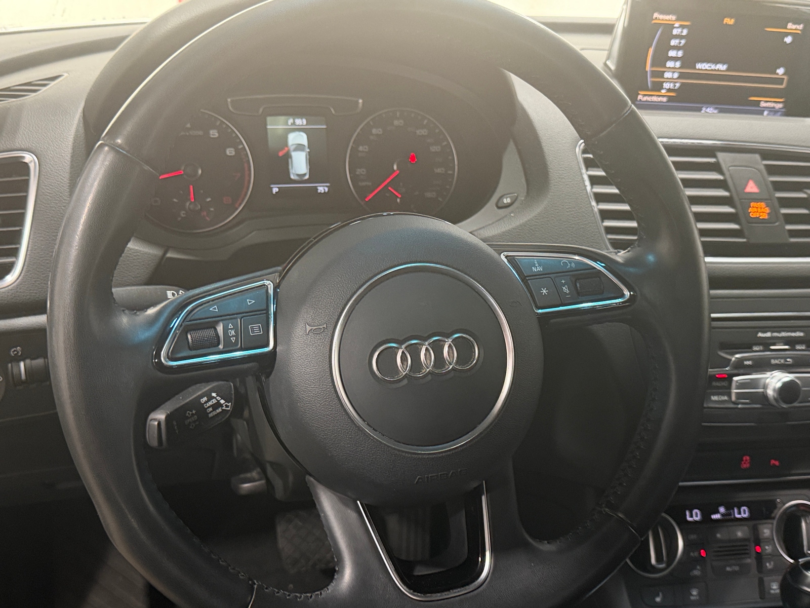 Thumbnail: 2018 Audi Q3 - 4