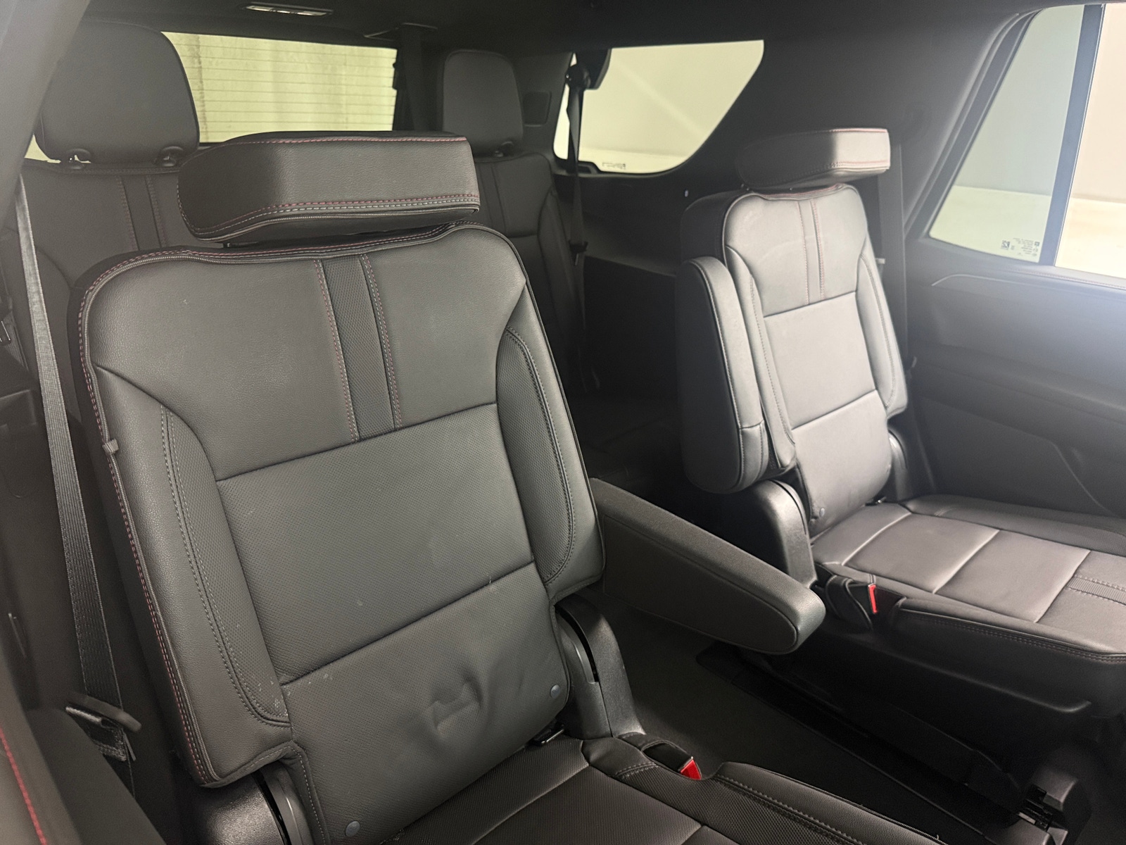 Thumbnail: 2023 Chevrolet Tahoe - 5