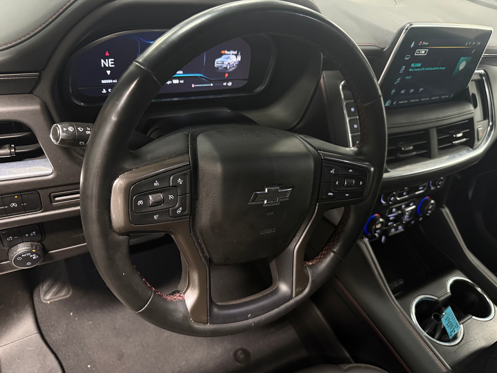 Thumbnail: 2023 Chevrolet Tahoe - 4