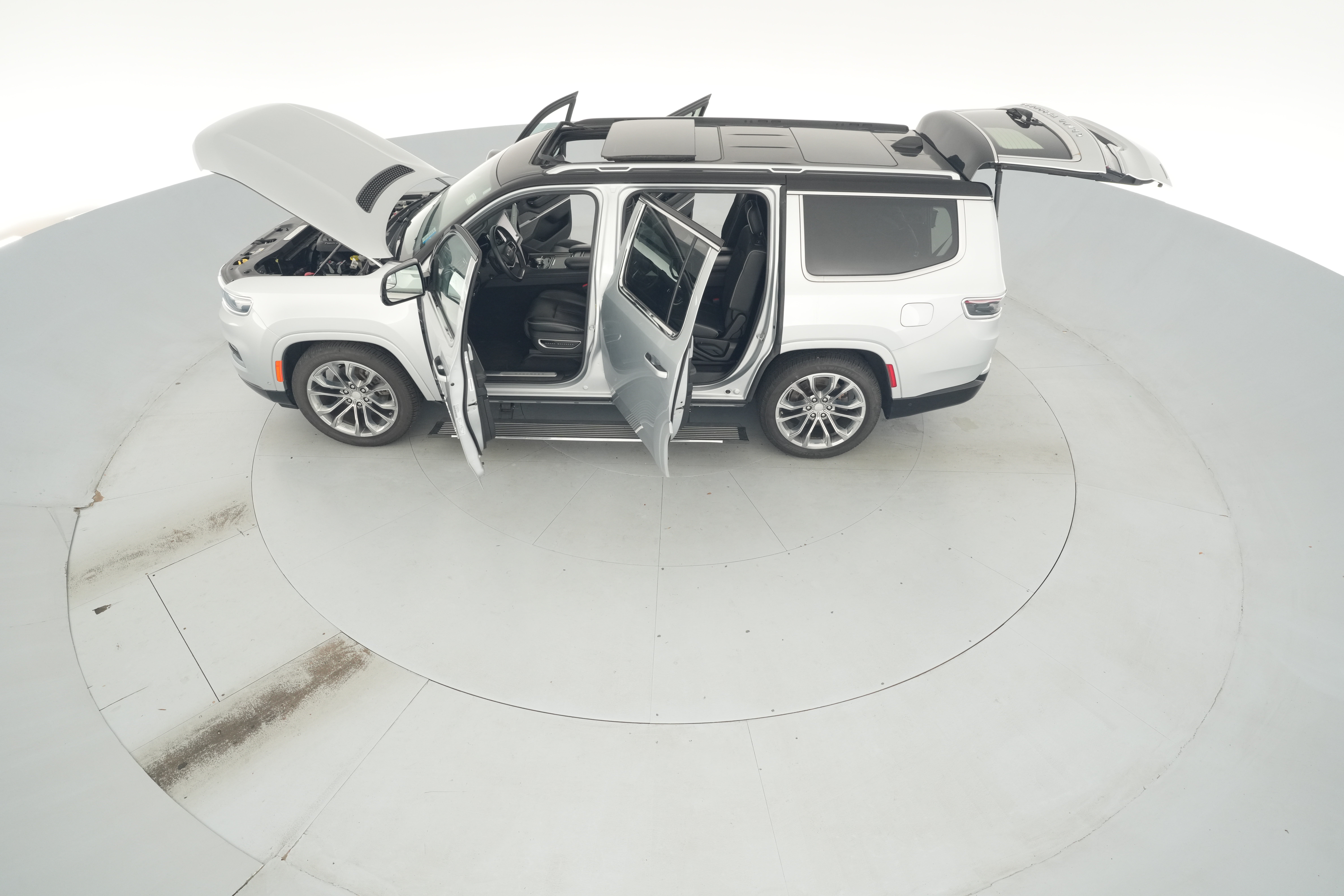 2023 Jeep Grand Wagoneer Series II - Photo 53