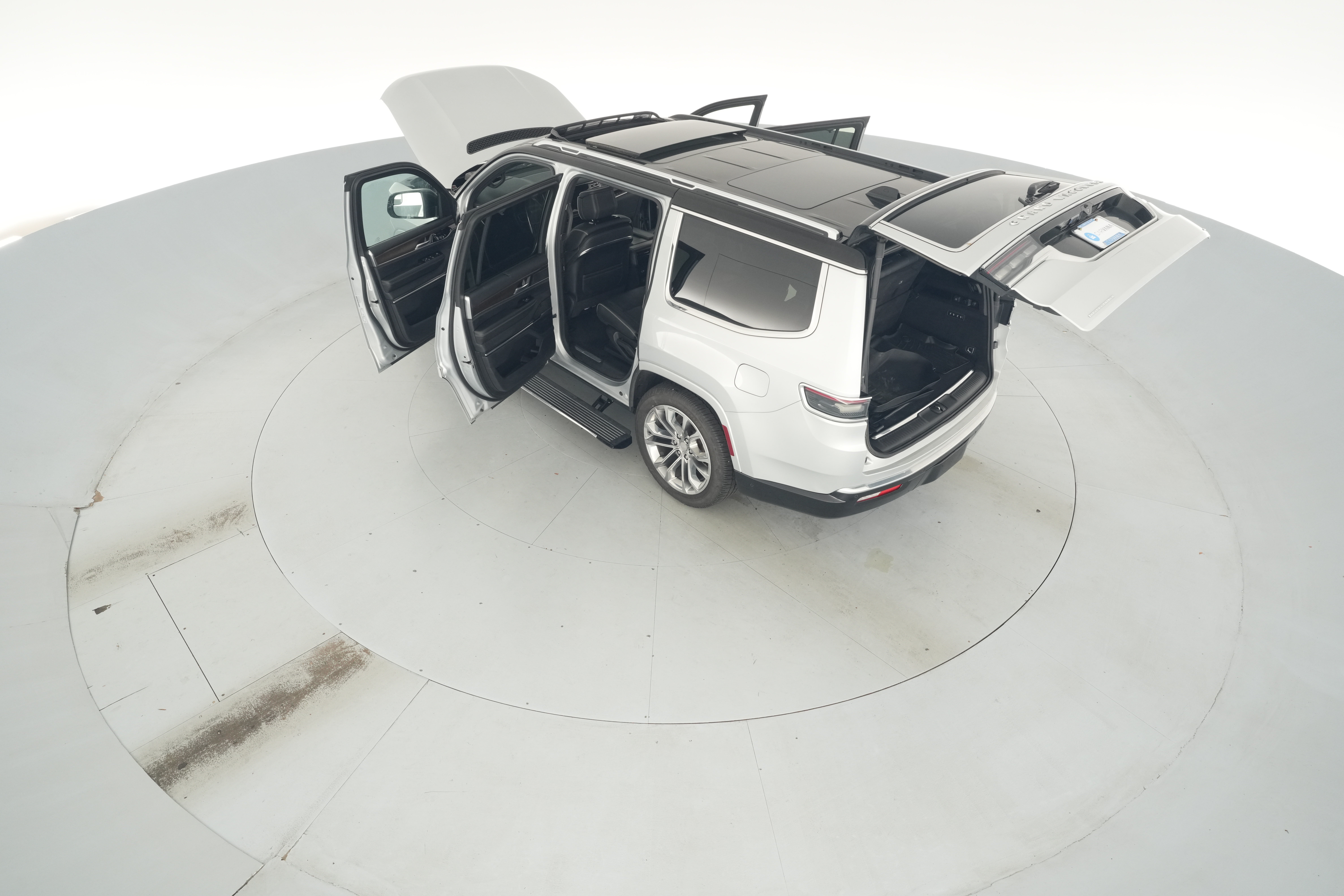 2023 Jeep Grand Wagoneer Series II - Photo 55