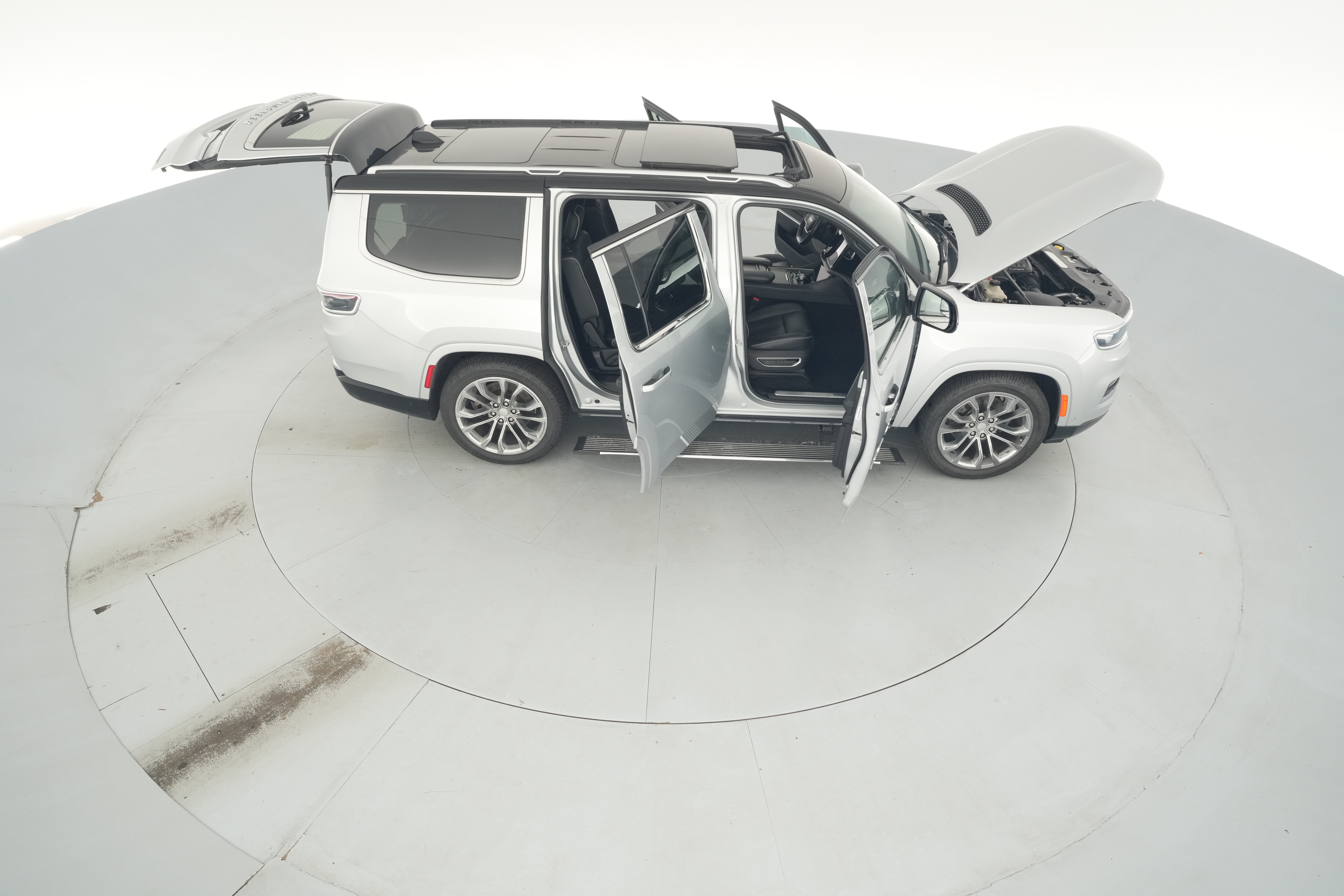 2023 Jeep Grand Wagoneer Series II - Photo 61