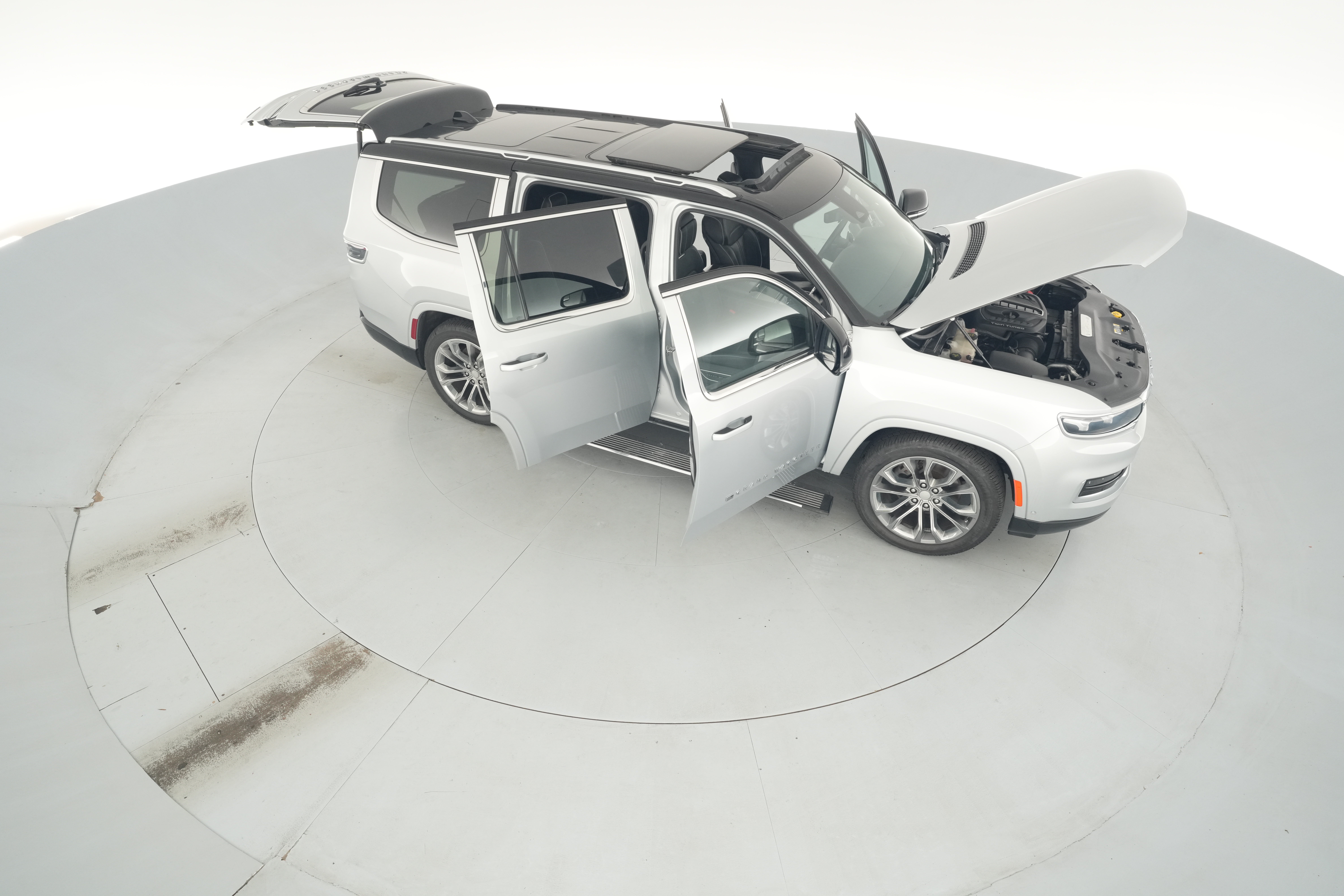 2023 Jeep Grand Wagoneer Series II - Photo 62