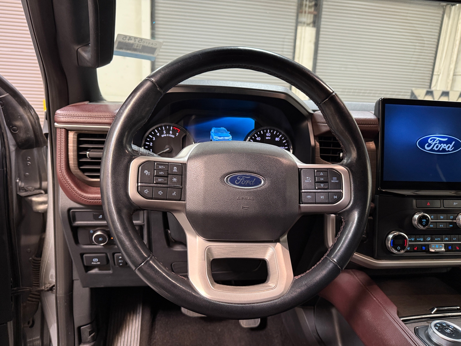 Thumbnail: 2023 Ford Expedition MAX - 4