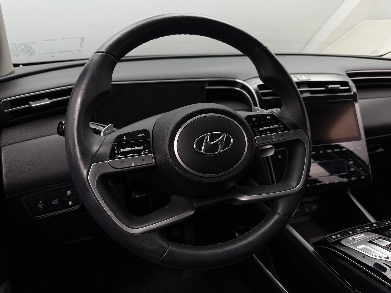 Thumbnail: 2022 Hyundai Tucson - 4