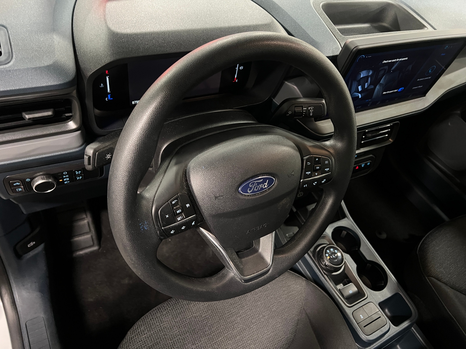Thumbnail: 2025 Ford Maverick - 5