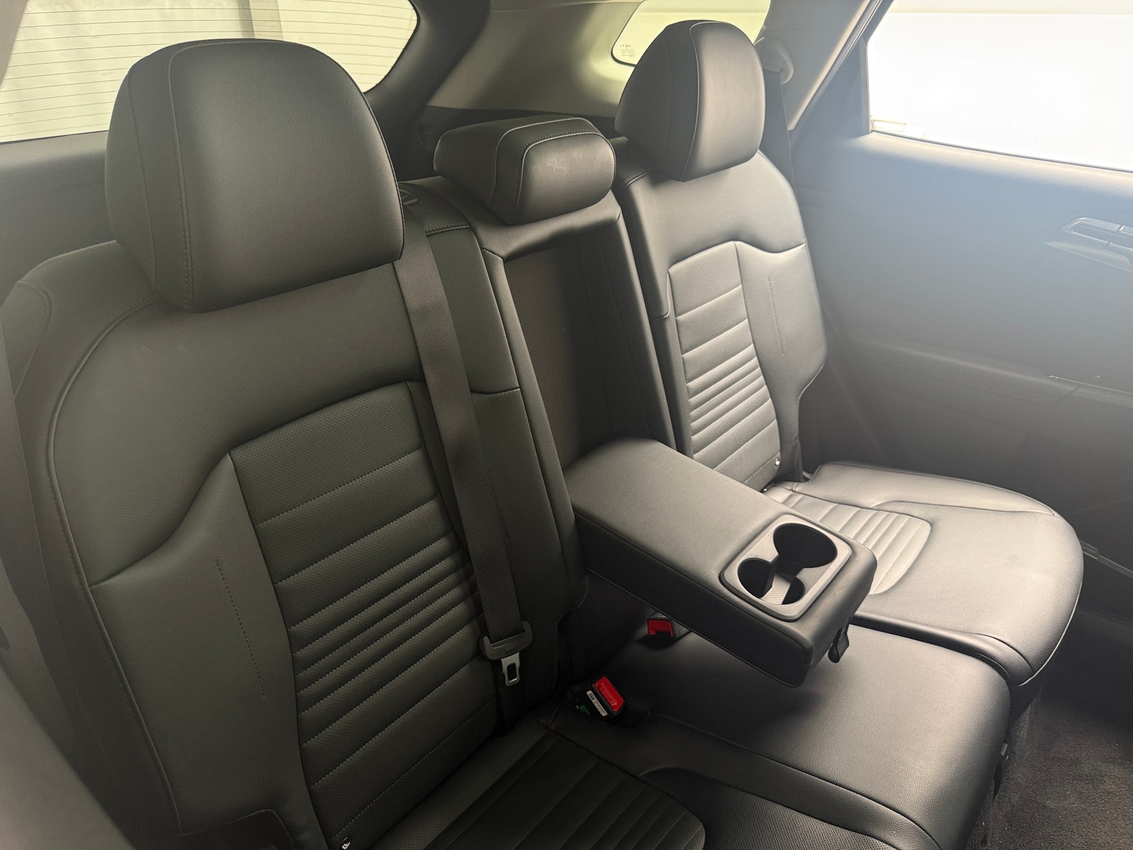 Thumbnail: 2023 Kia Sportage - 5