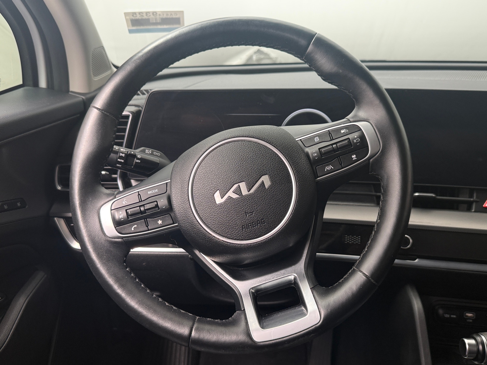 Thumbnail: 2023 Kia Sportage - 4