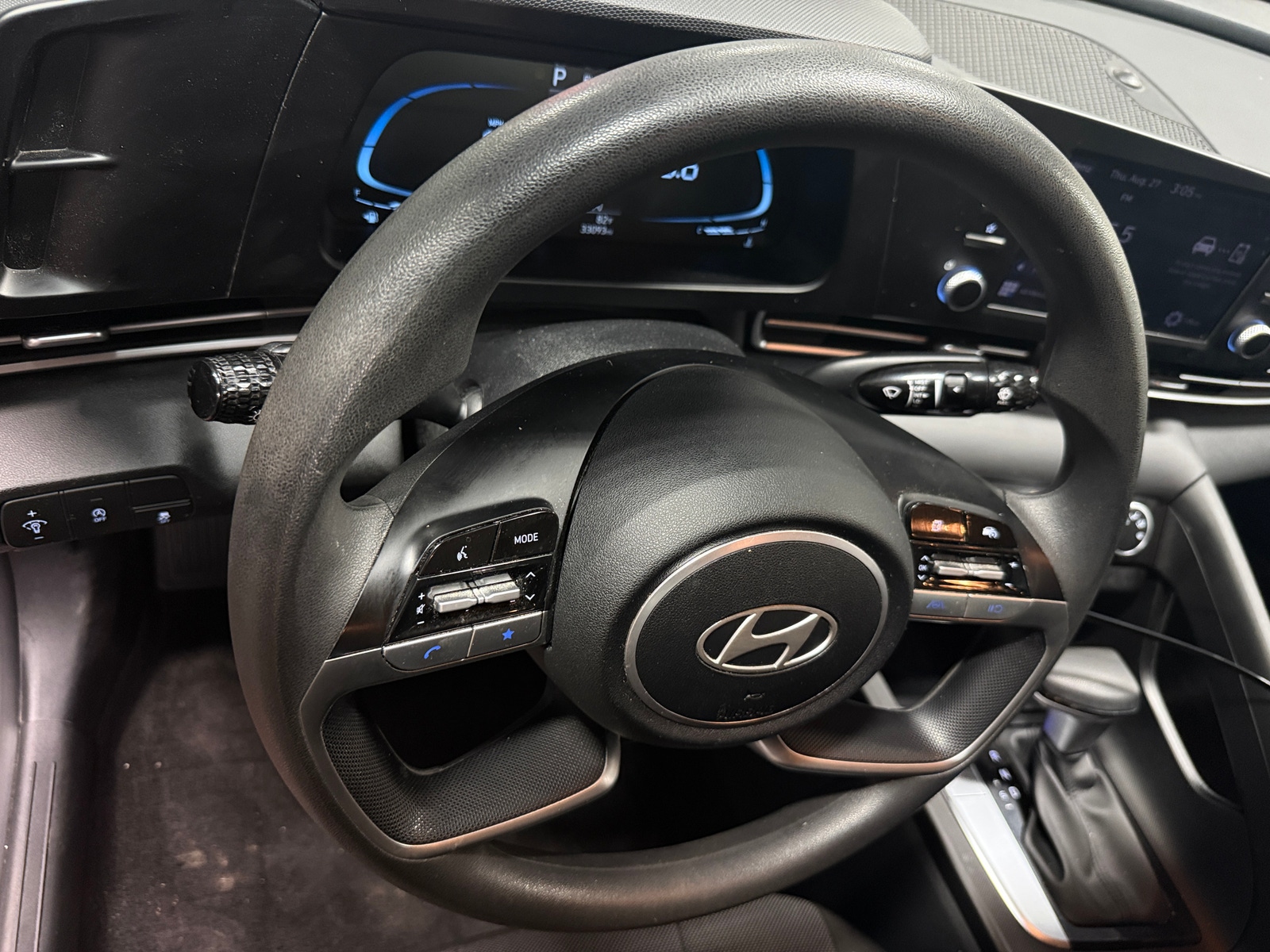 Thumbnail: 2024 Hyundai Elantra - 5