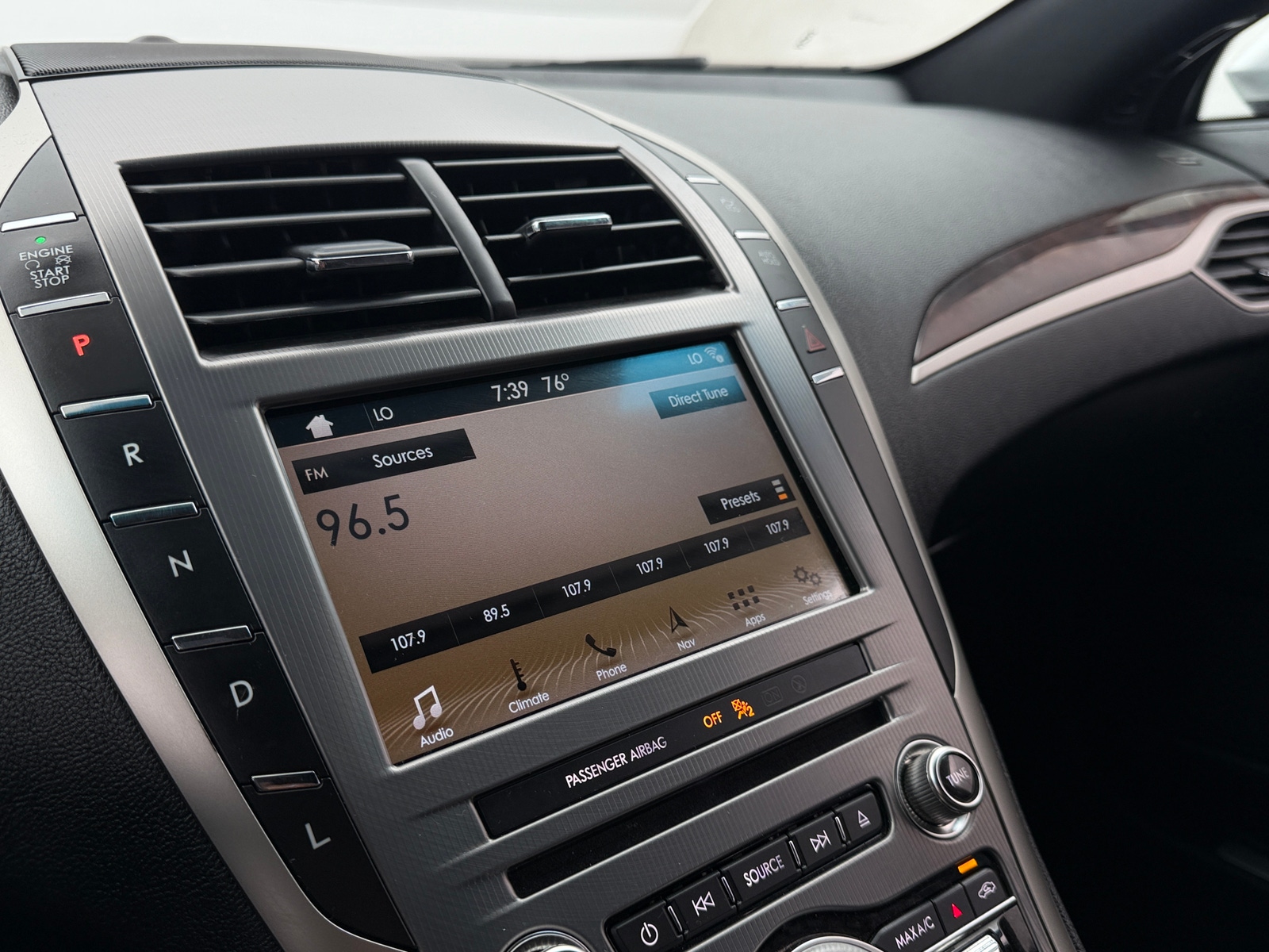 Thumbnail: 2018 Lincoln MKZ - 3