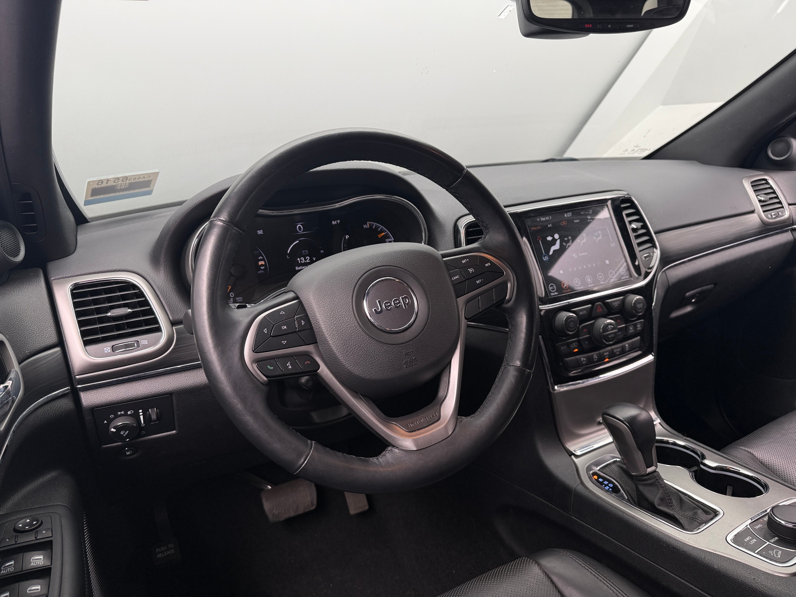 Thumbnail: 2020 Jeep Grand Cherokee - 4
