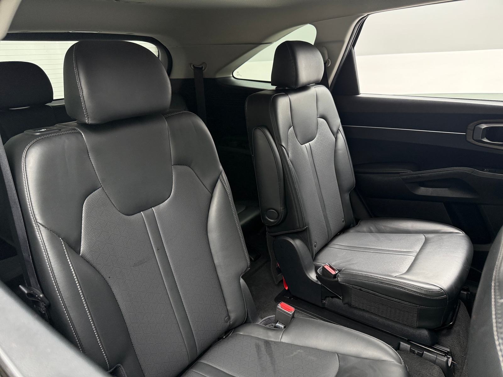 Thumbnail: 2021 Kia Sorento - 5