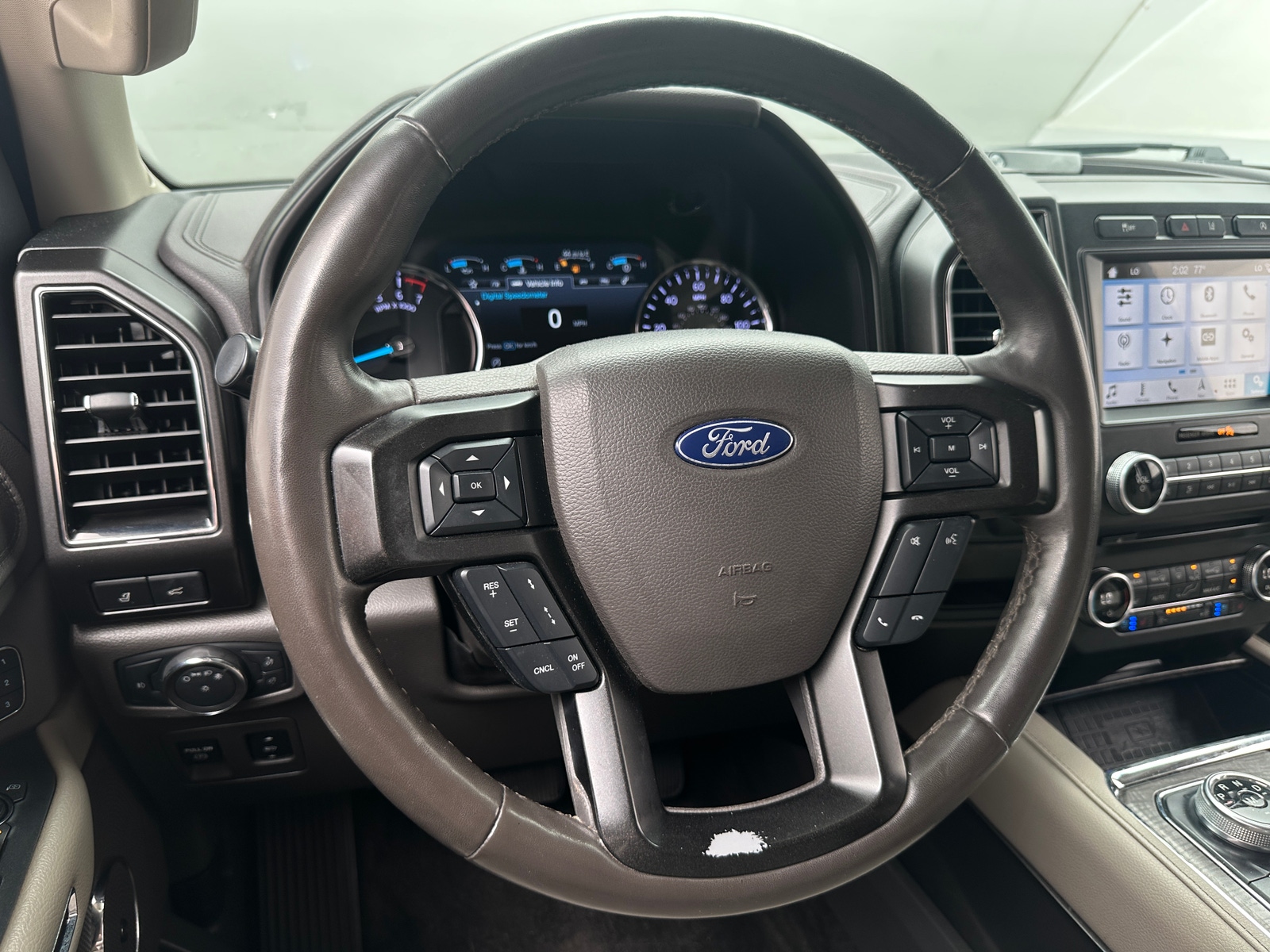 Thumbnail: 2018 Ford Expedition - 4