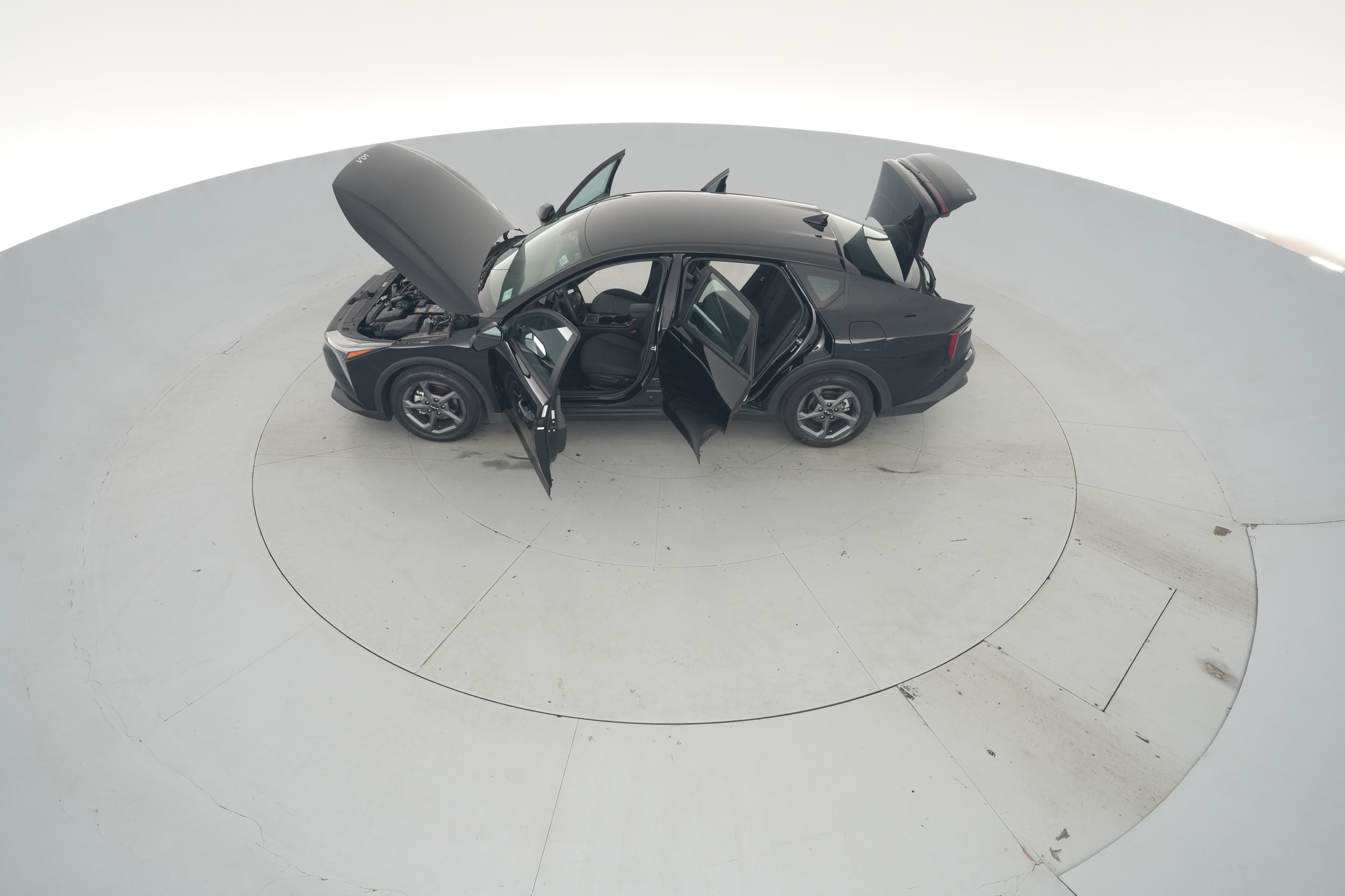 2025 Kia K4 LXS - Photo 43
