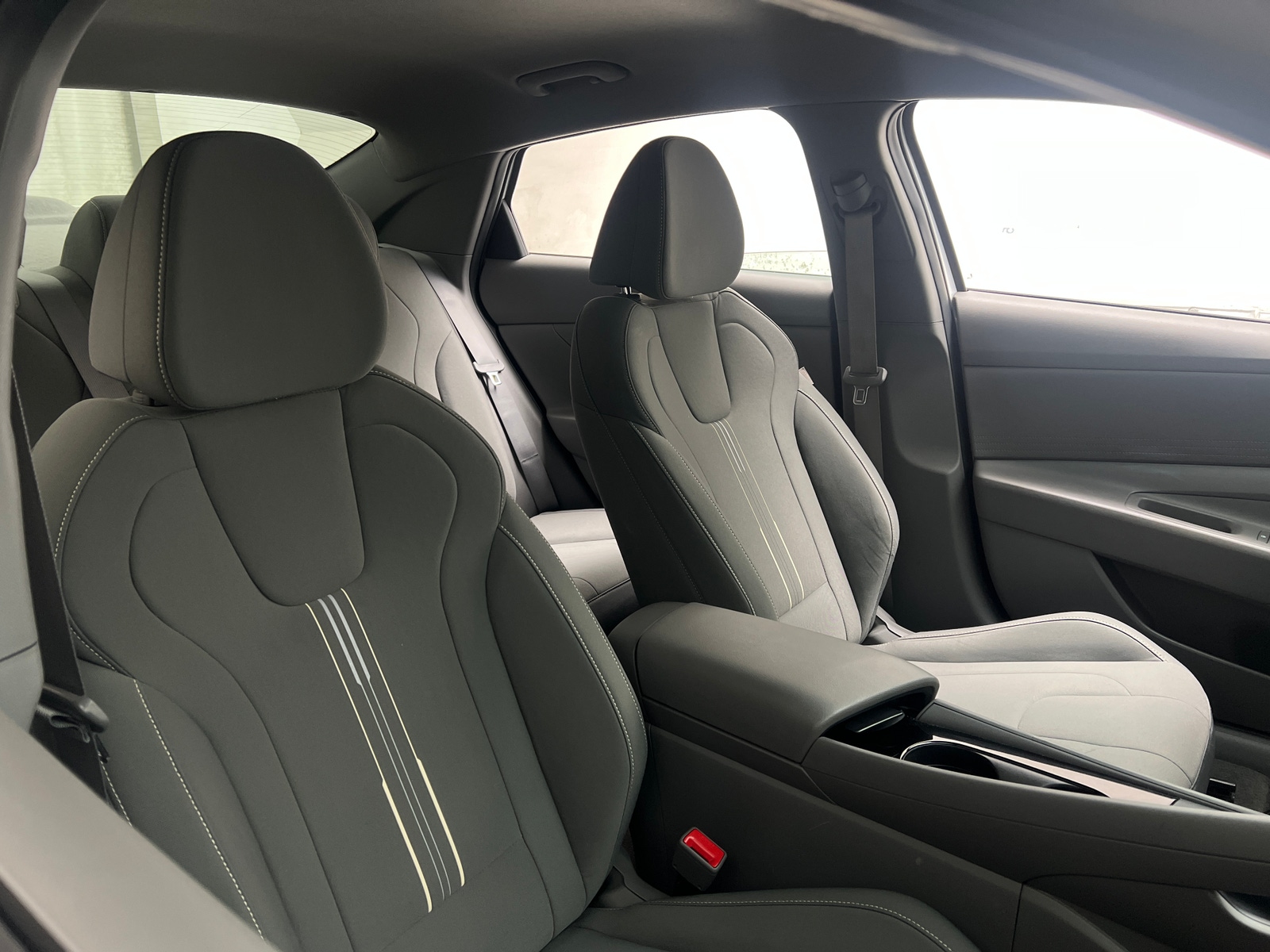 Thumbnail: 2023 Hyundai Elantra - 2