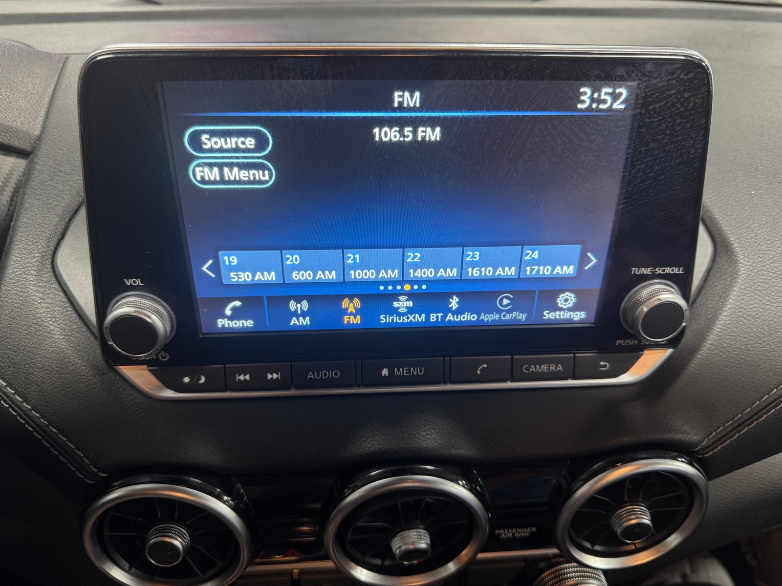 Thumbnail: 2024 Nissan Sentra - 4