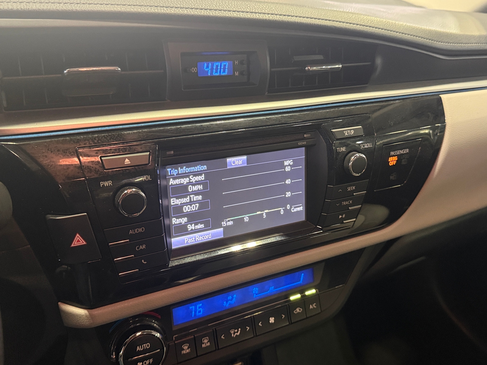 Thumbnail: 2014 Toyota Corolla - 4
