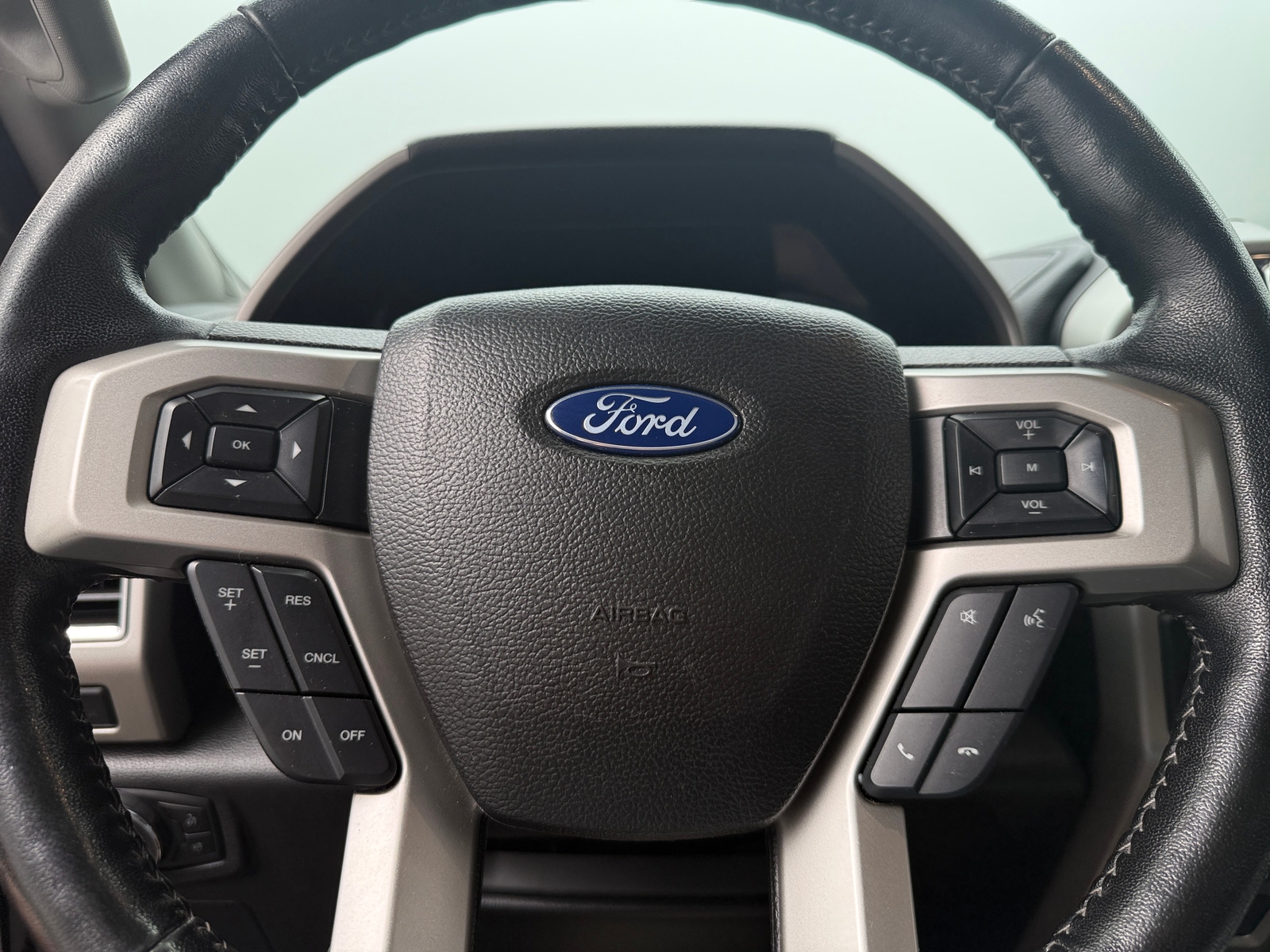 Thumbnail: 2017 Ford Econoline - 4