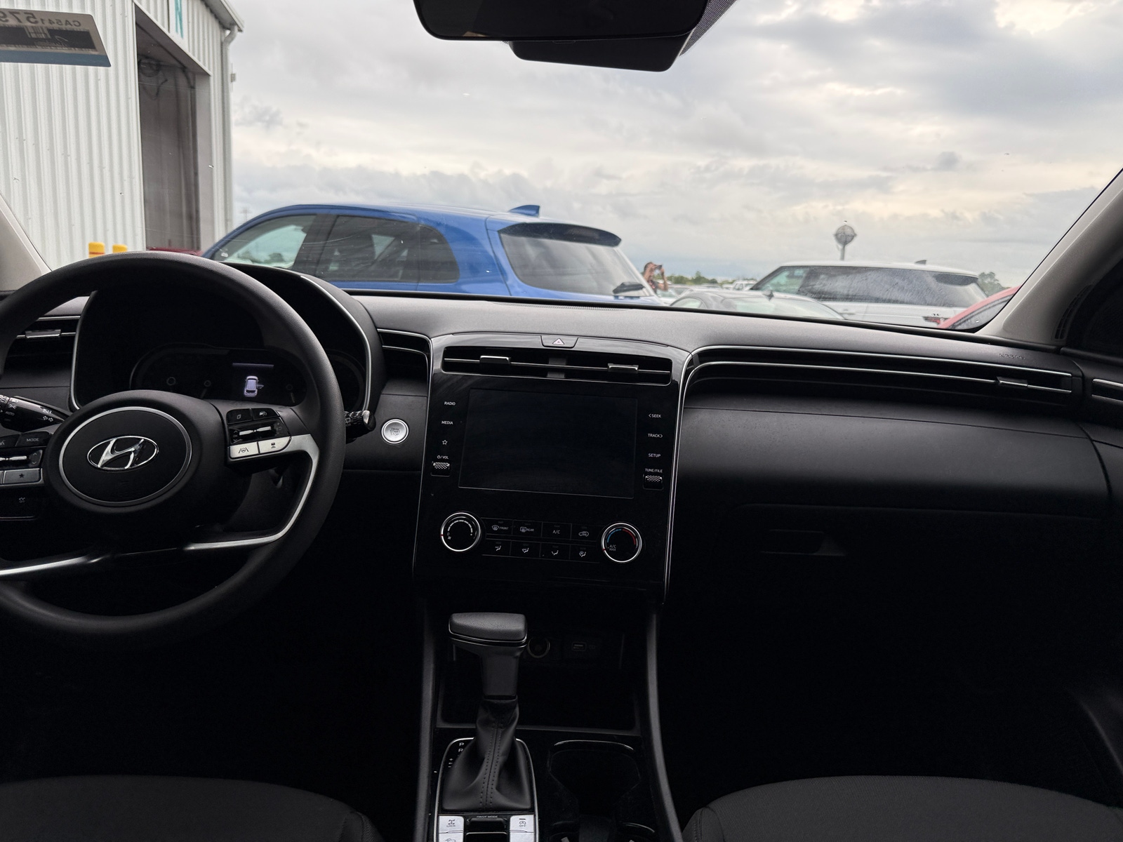 Thumbnail: 2022 Hyundai Tucson - 3