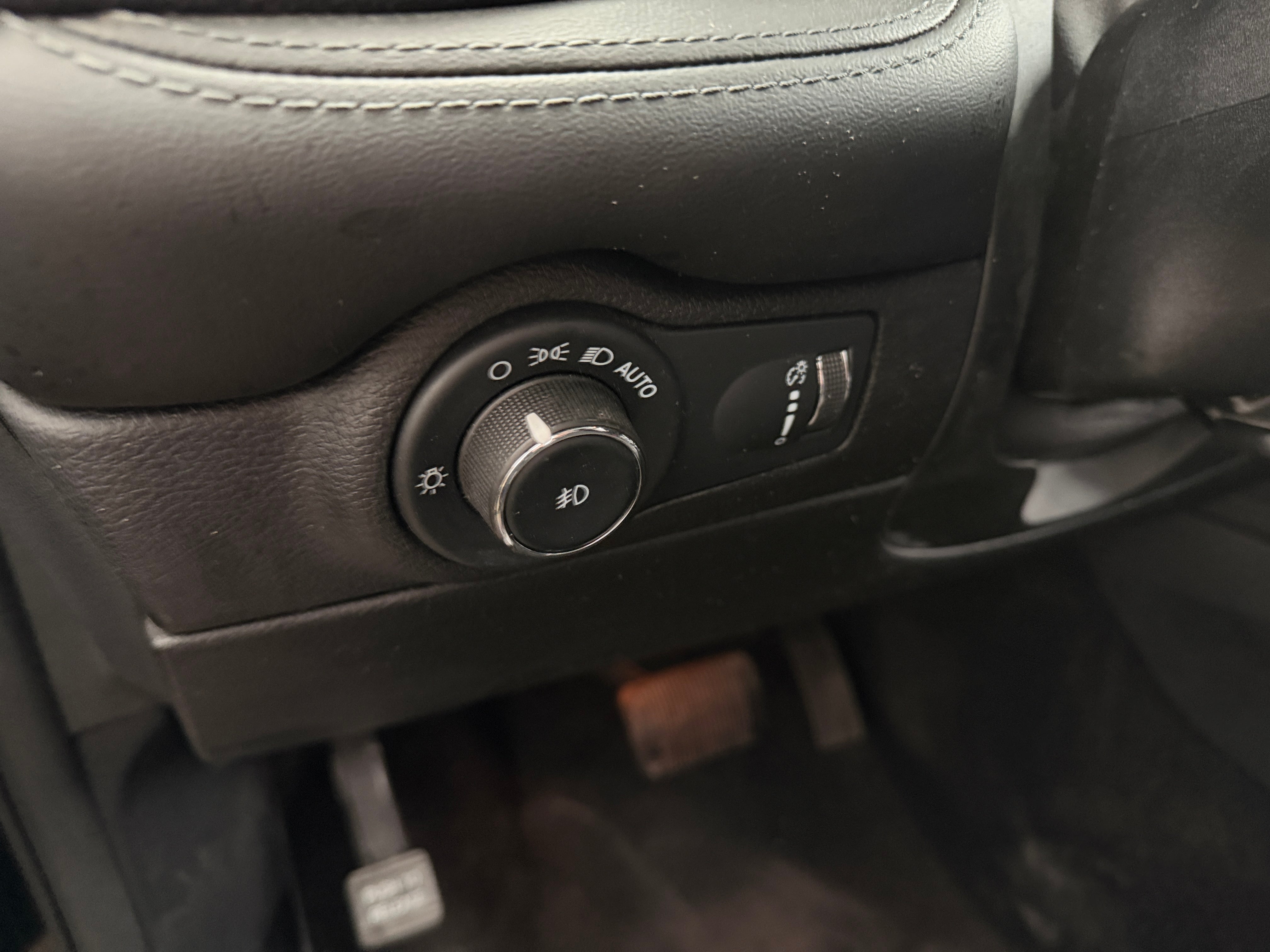 2022 Dodge Durango GT Plus - Photo 13