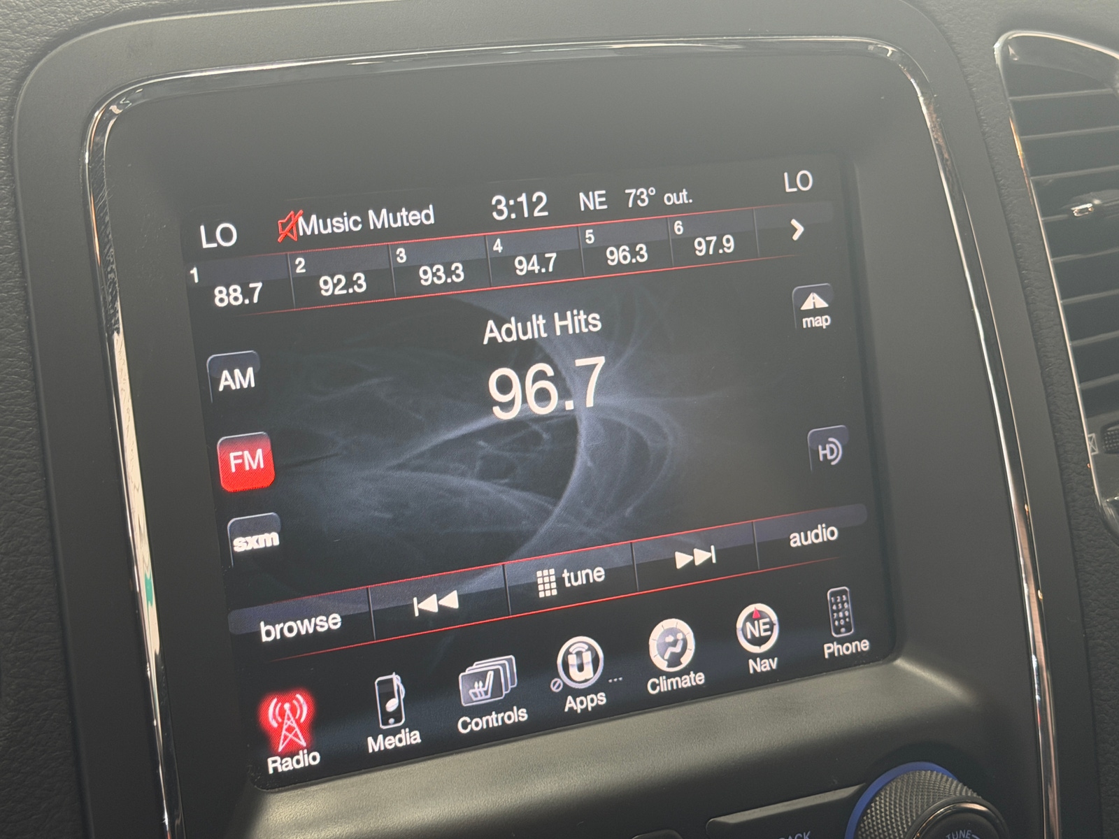Thumbnail: 2015 Dodge Durango - 3
