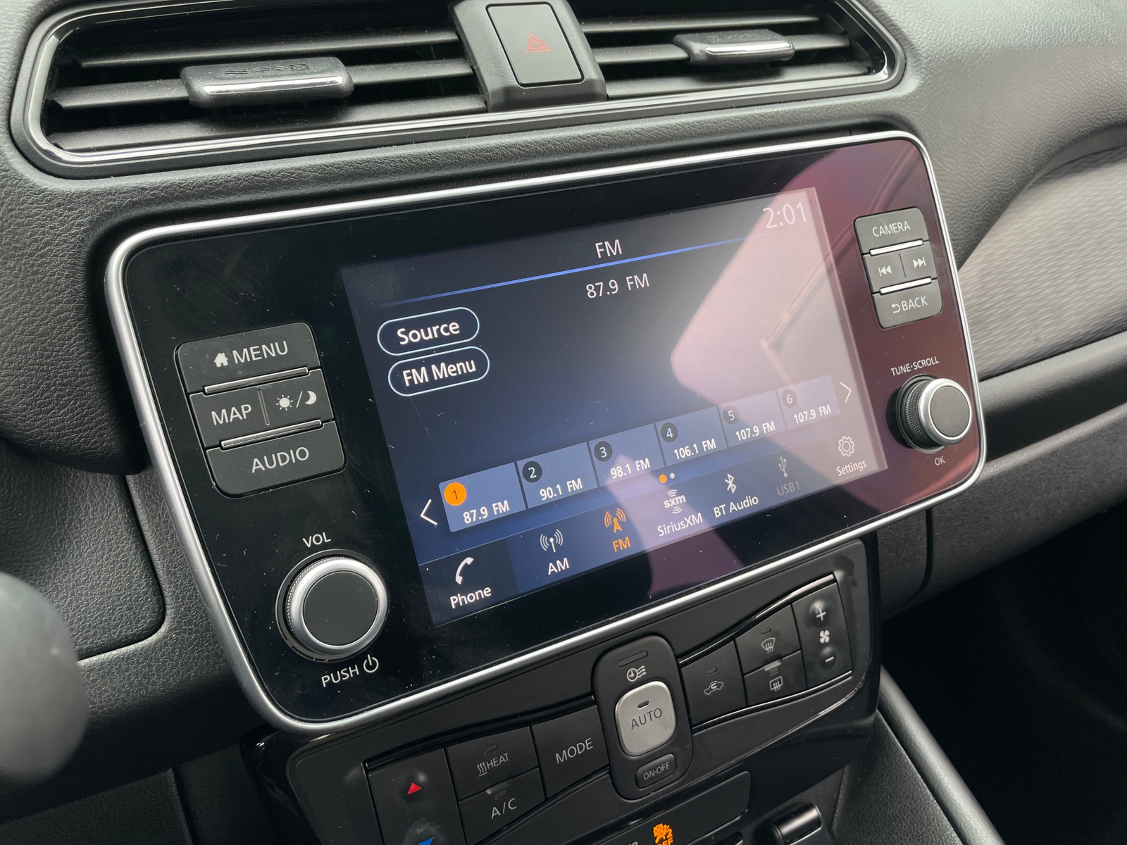 Thumbnail: 2024 Nissan Leaf - 4