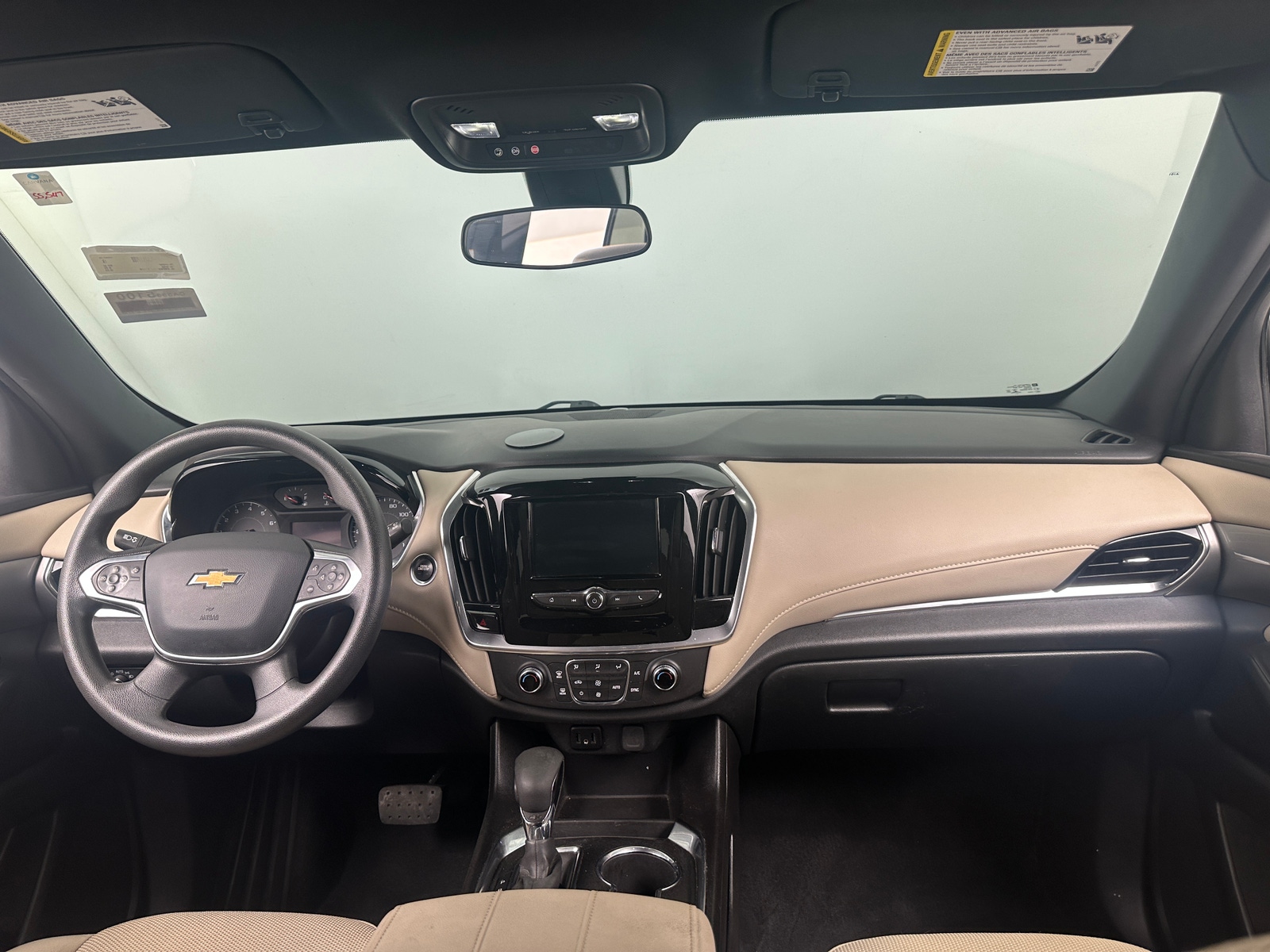 Thumbnail: 2022 Chevrolet Traverse - 3