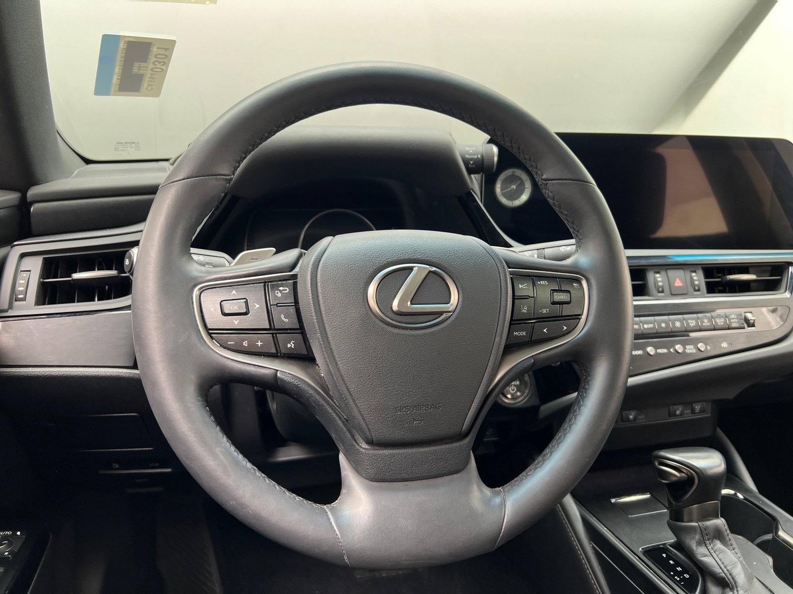 Thumbnail: 2023 Lexus ES - 5
