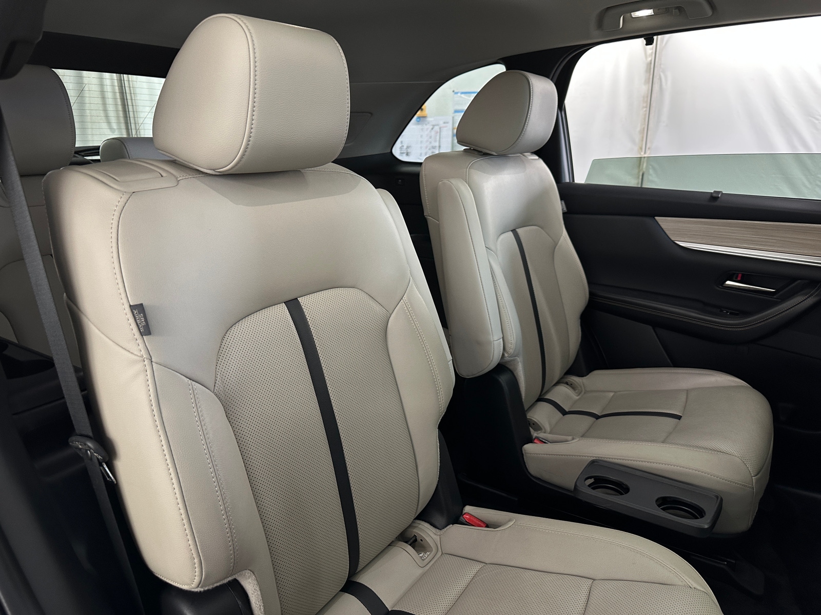Thumbnail: 2024 Mazda CX-90 - 5