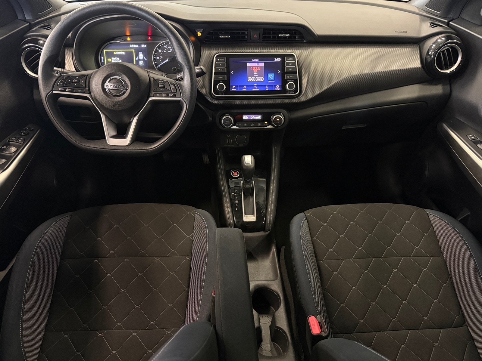 Thumbnail: 2018 Nissan Kicks - 3