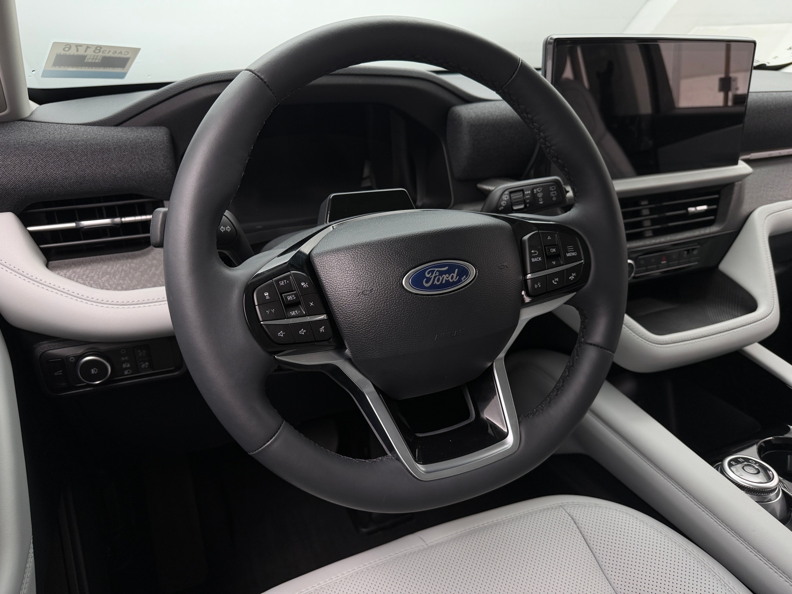 Thumbnail: 2026 Ford Explorer - 5