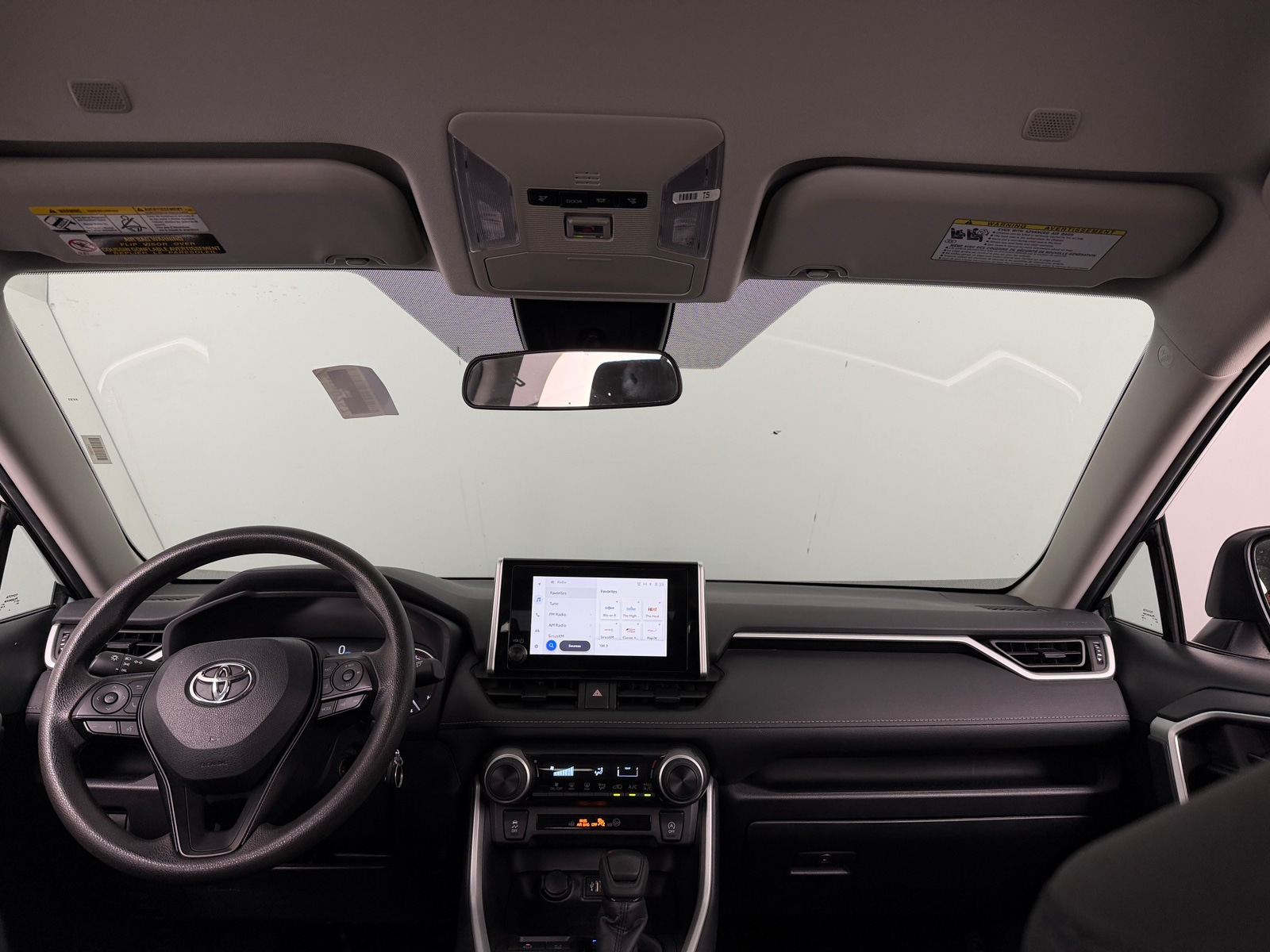 Thumbnail: 2025 Toyota RAV4 - 3