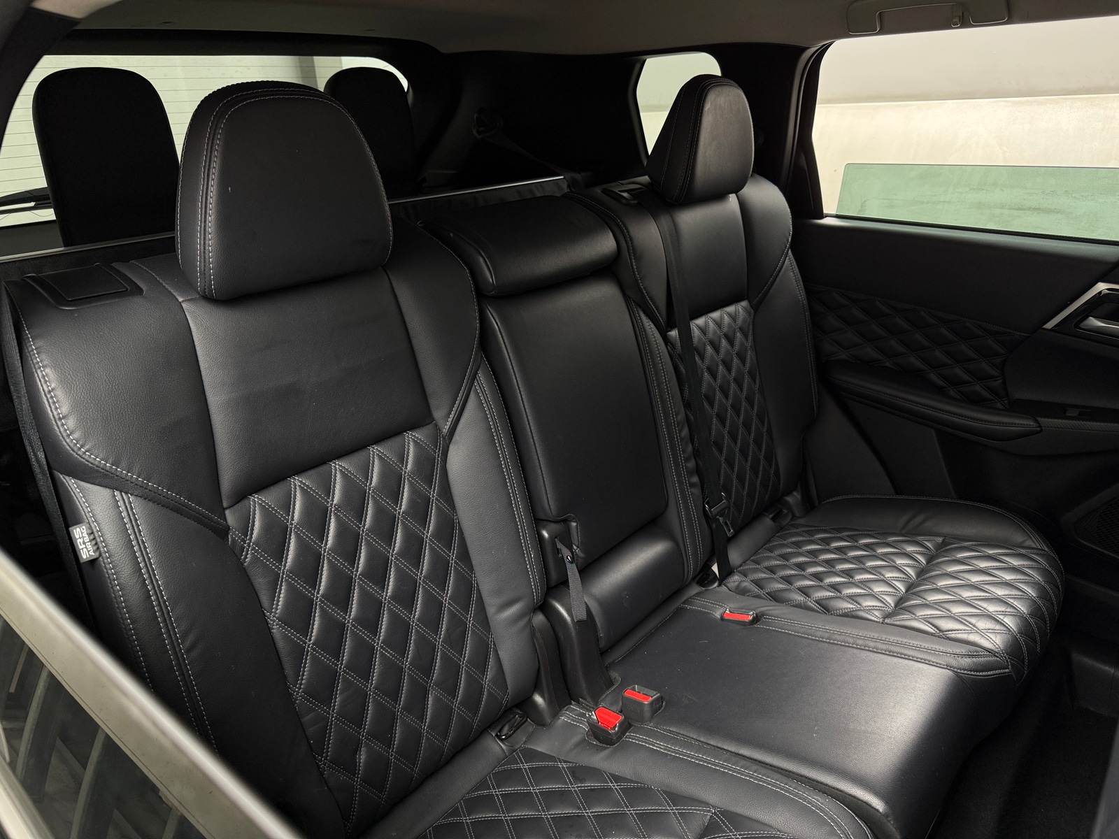 Thumbnail: 2022 Mitsubishi Outlander - 5