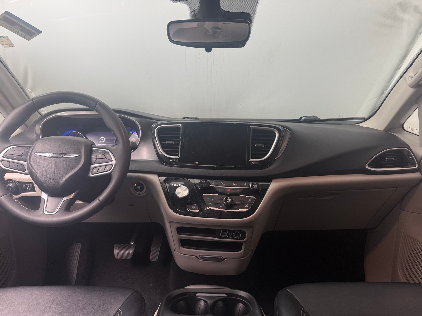 Thumbnail: 2024 Chrysler Pacifica - 2