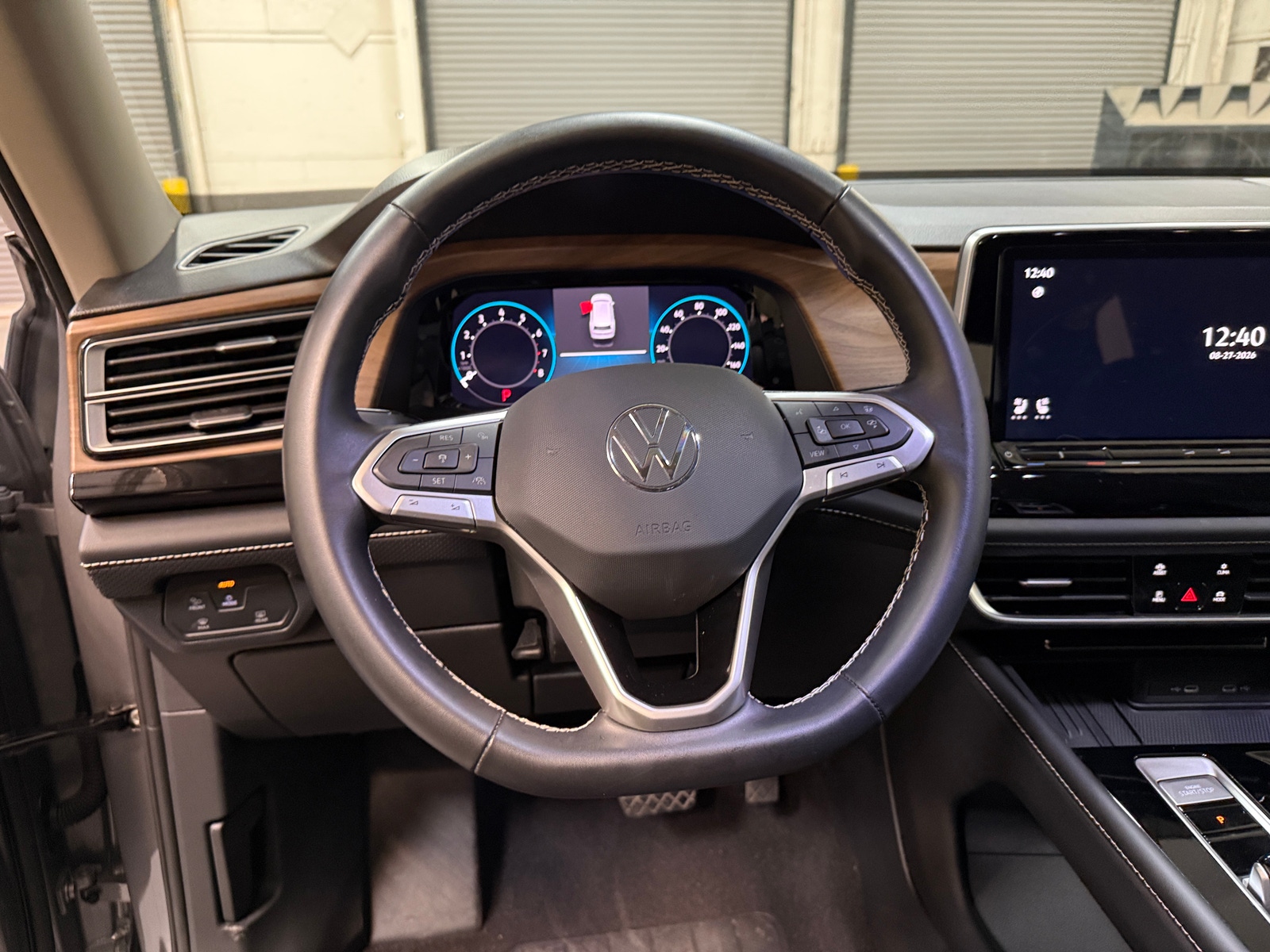Thumbnail: 2026 Volkswagen Atlas - 4