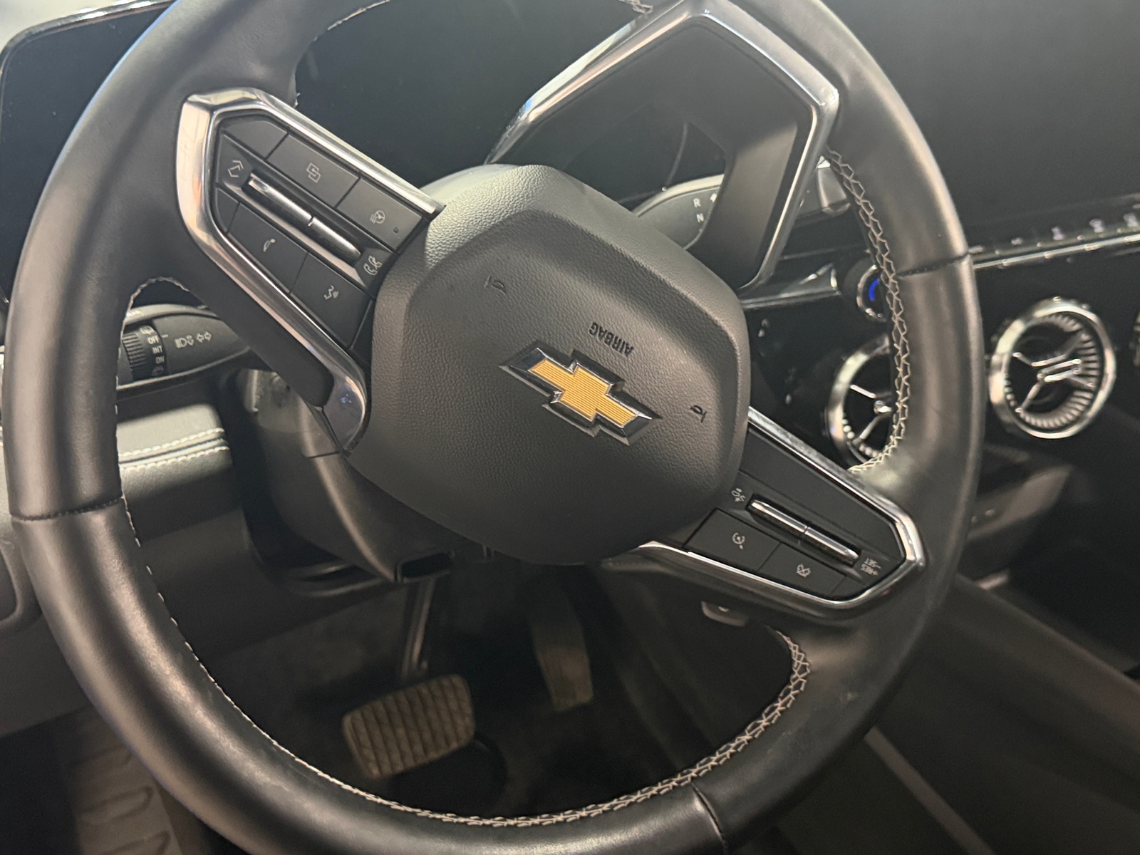 Thumbnail: 2024 Chevrolet Blazer EV - 4